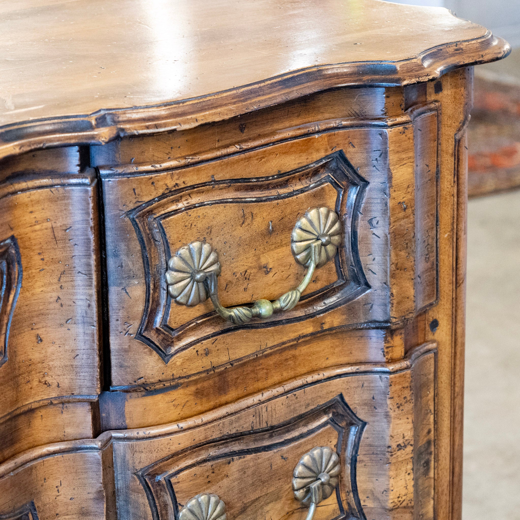 18th Century Four Drawer Chest – Carved Serpentine Front - Image 15