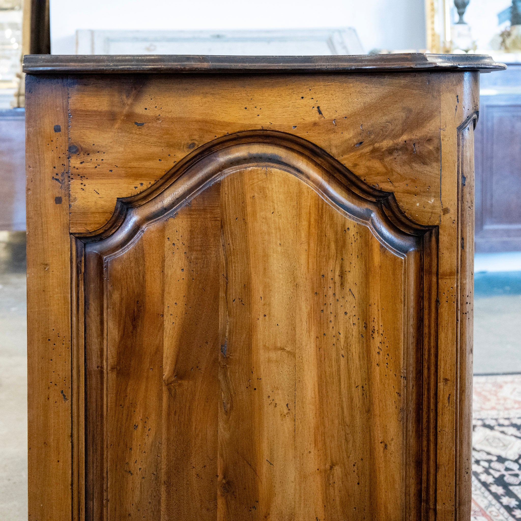 18th Century Four Drawer Chest – Carved Serpentine Front - Image 16