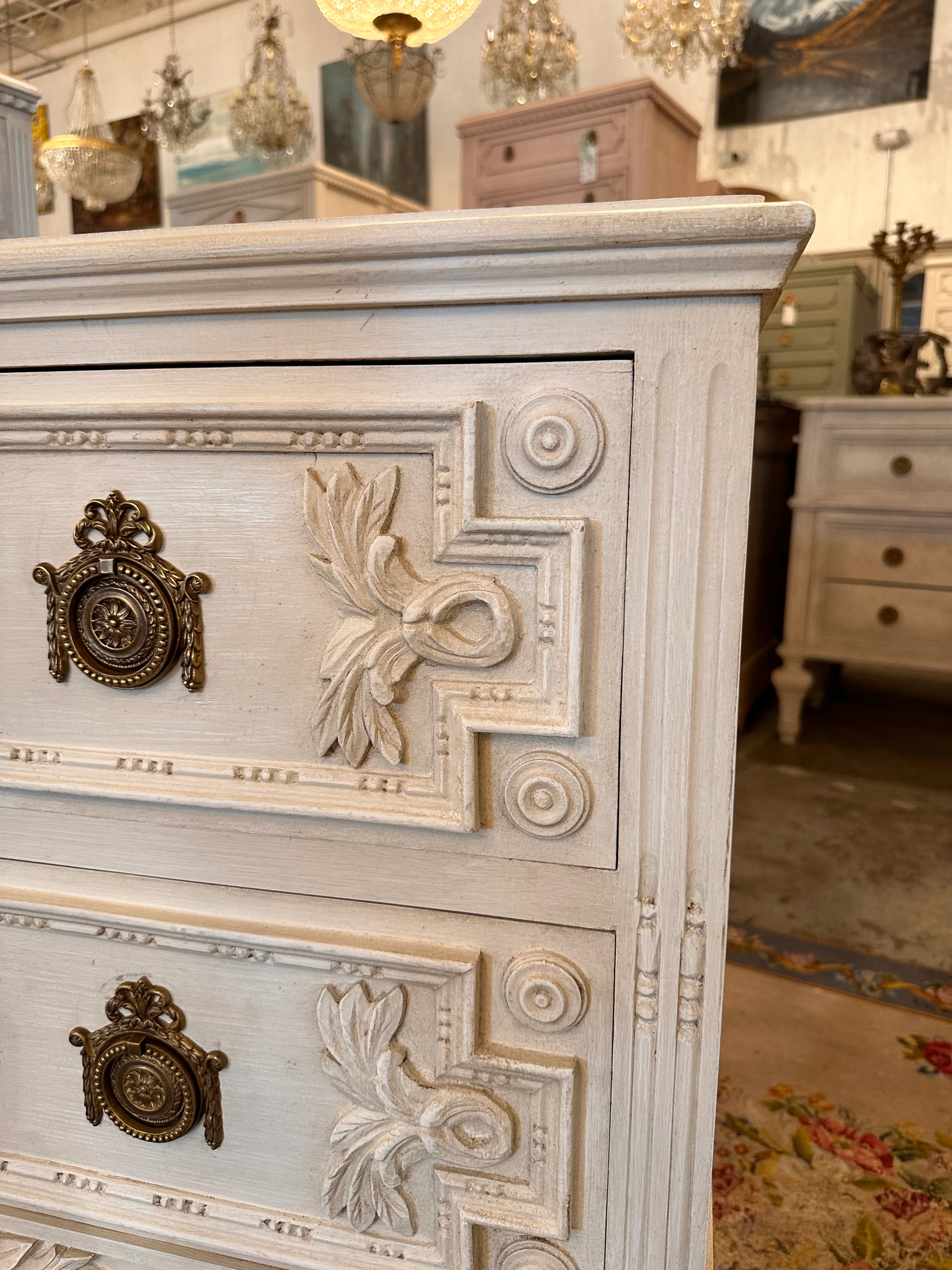 Swedish Chest in White with Carved Details - Image 4