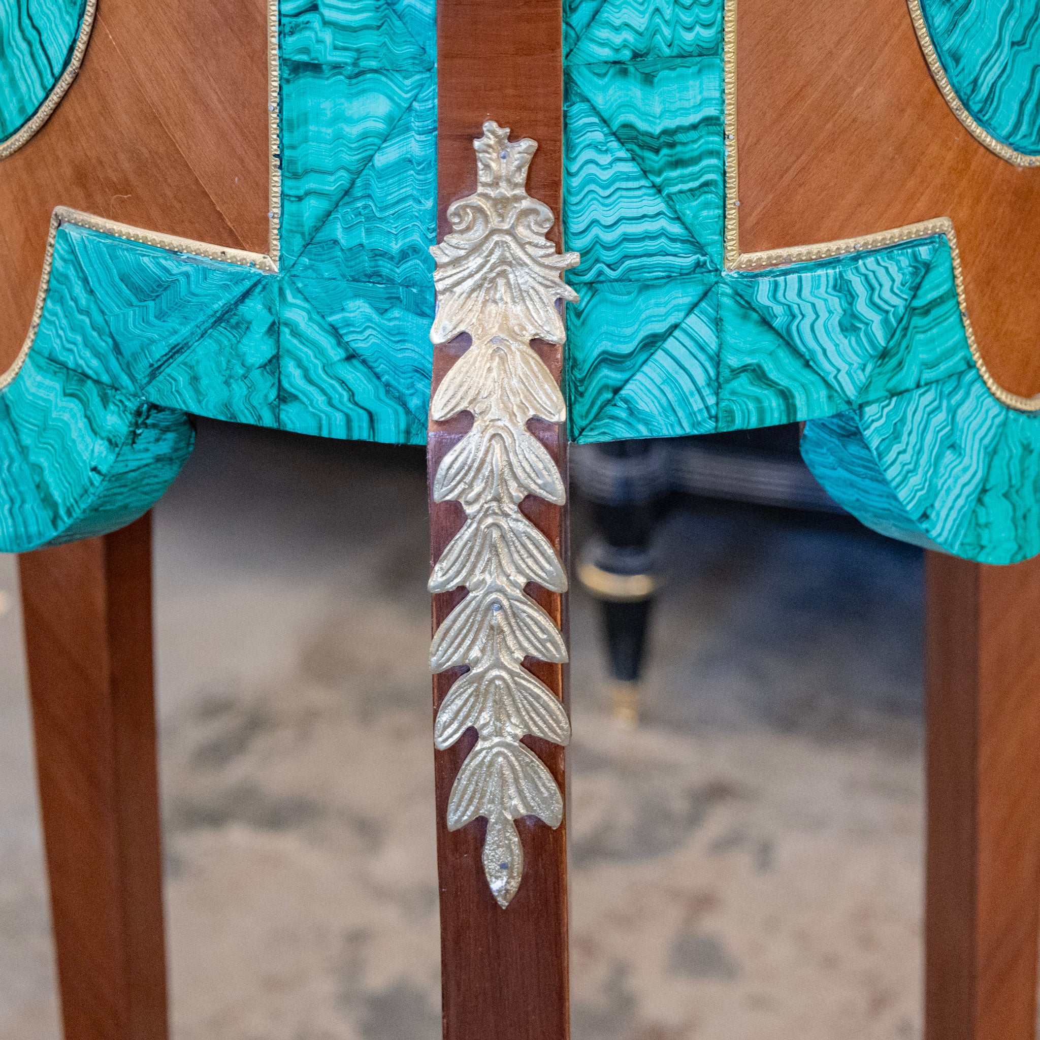 Ornate French Malachite Inlay Pedestal Plant Stand – Gilded Bronze Mounts & Black Marble Top - Image 9