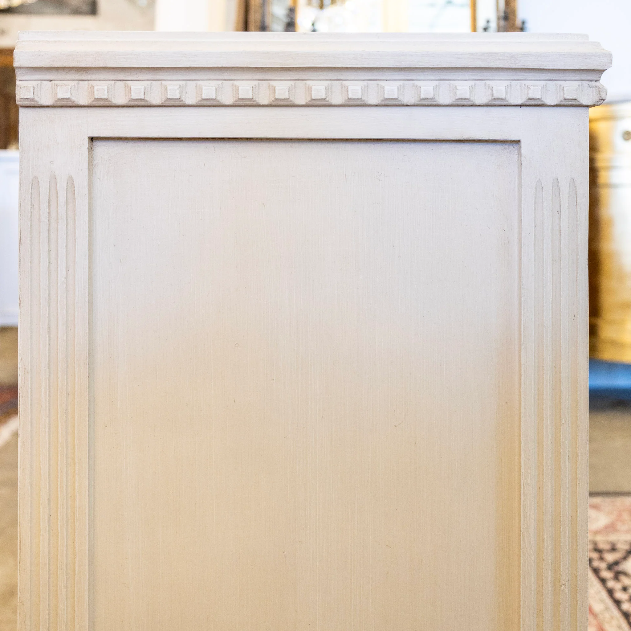 Swedish 3-Drawer Nightstand – Multi-Parted Reeded Drawers & Brass Pulls in White - Image 4