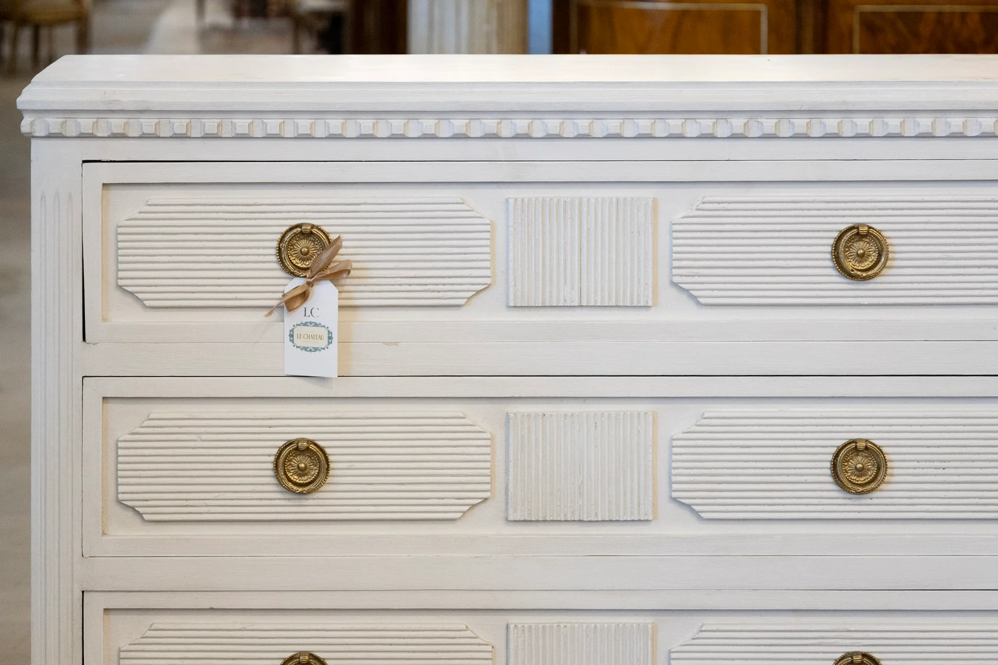 Swedish 3-Drawer Chest – Reeded Drawer Trim & Tapered Legs in White - Image 5
