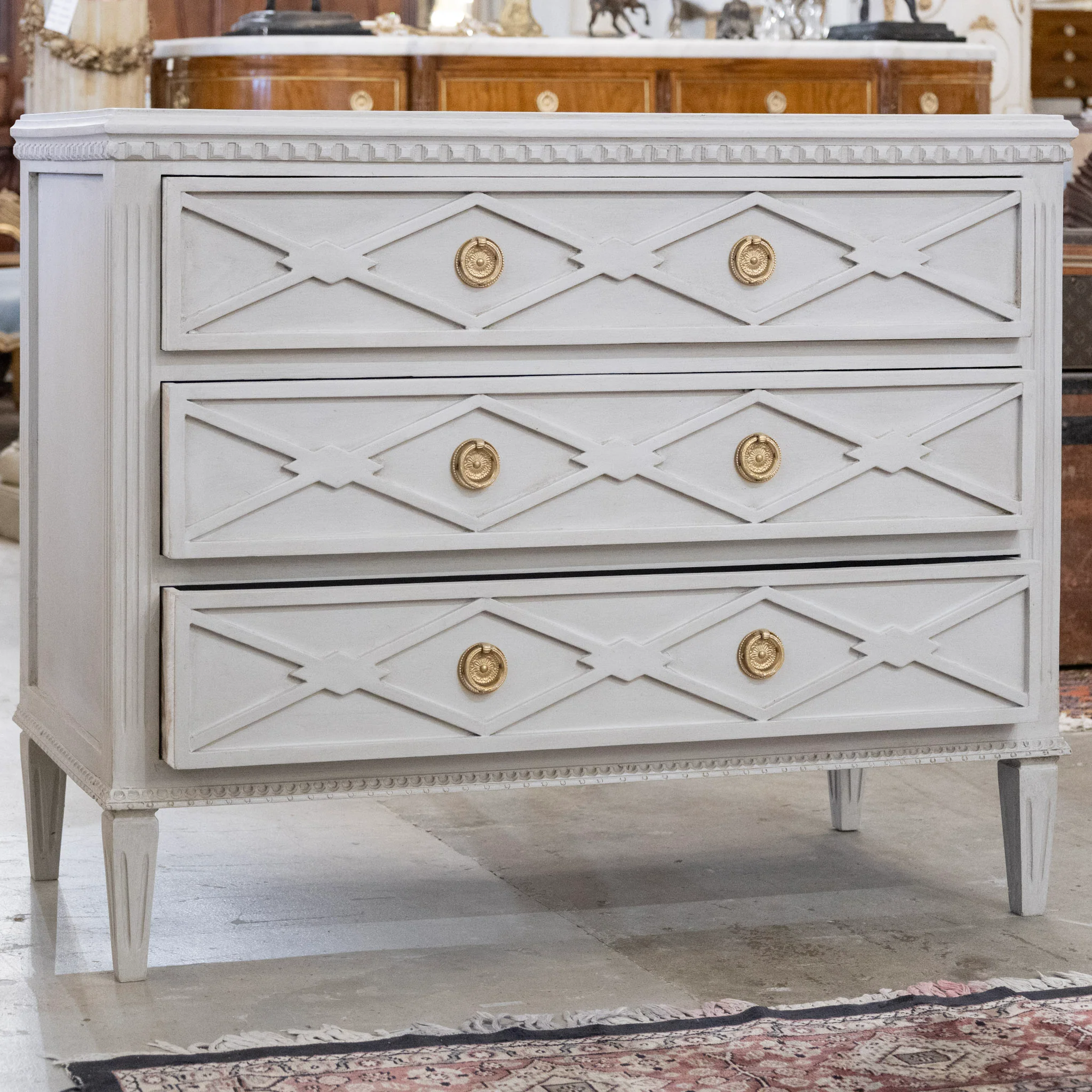 Swedish 3-Drawer Chest – Open Diamond Trim & Tapered Legs in French Grey - Image 2