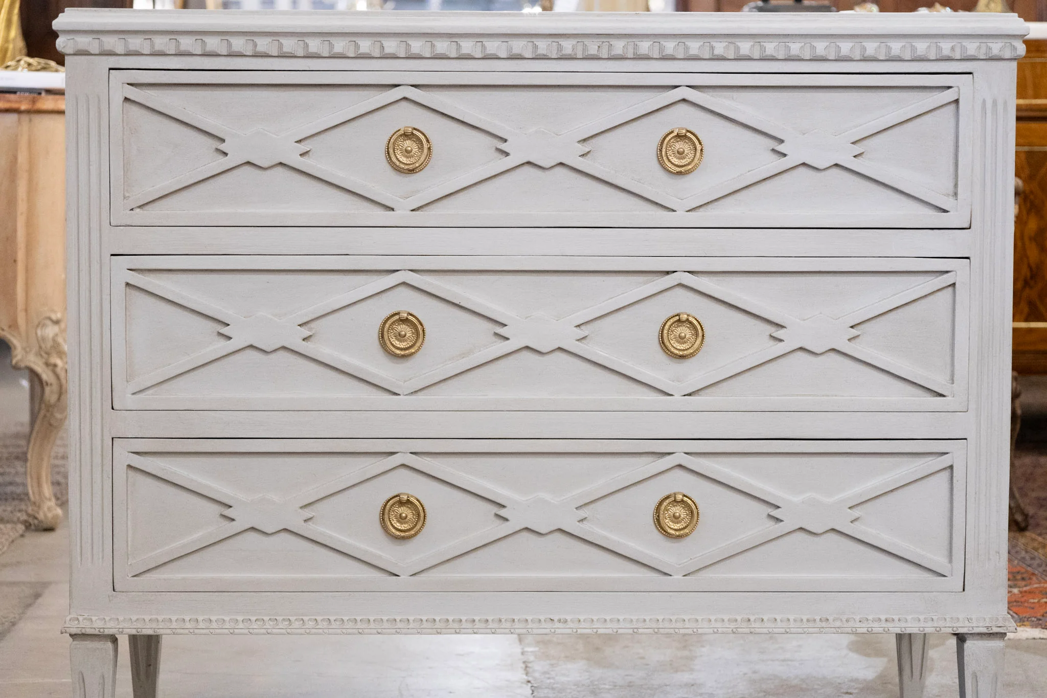 Swedish 3-Drawer Chest – Open Diamond Trim & Tapered Legs in French Grey - Image 6