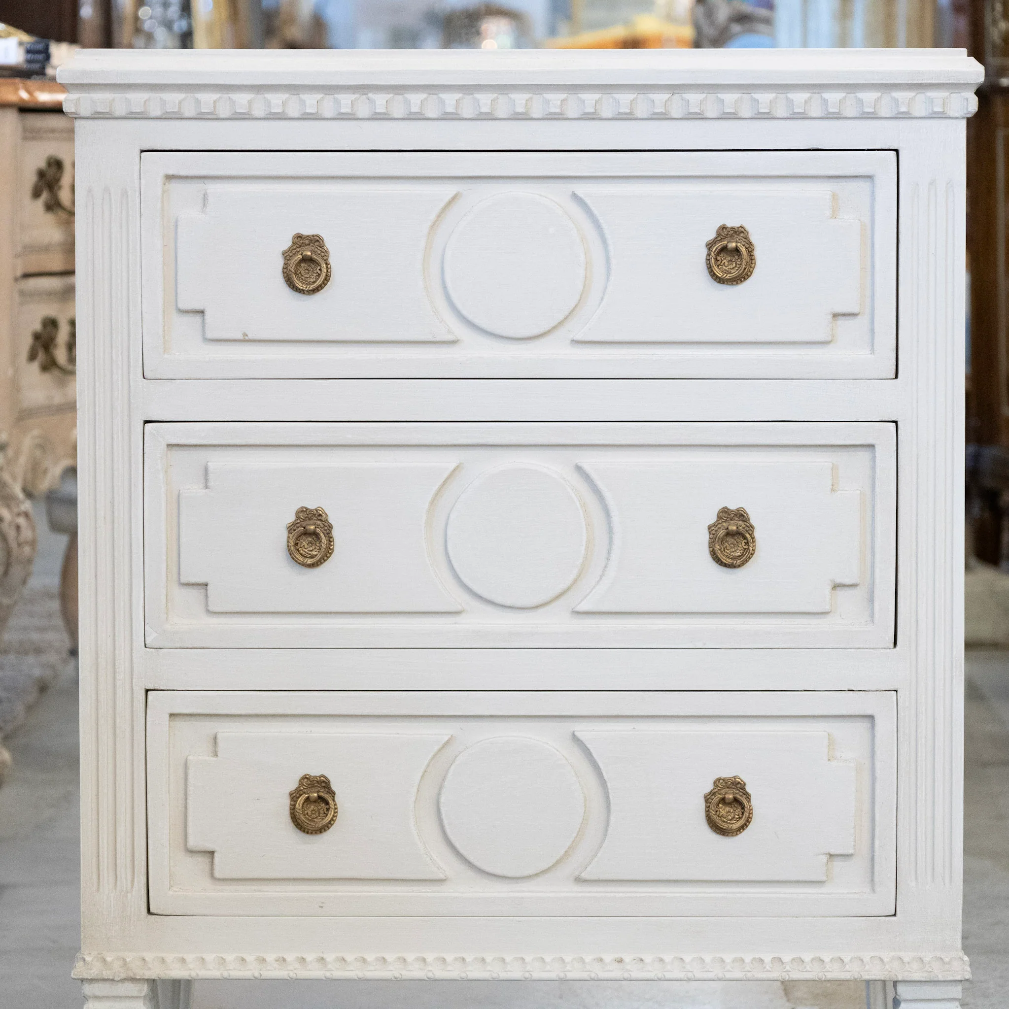 Swedish 3-Drawer Nightstand – Circle Carved Trim & Tapered Legs in White - Image 4