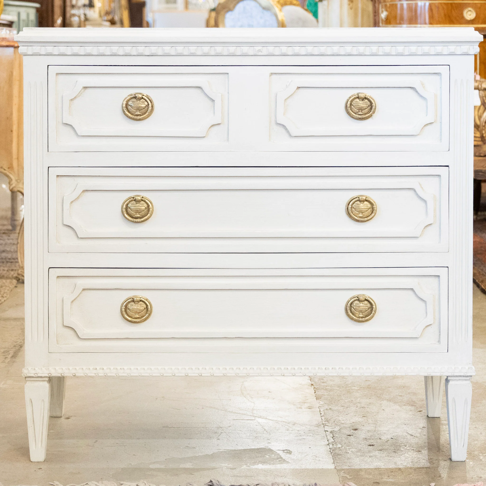 Swedish 3-Drawer Chest – Carved Open Trim & Large Brass Ring Pulls - Image 3