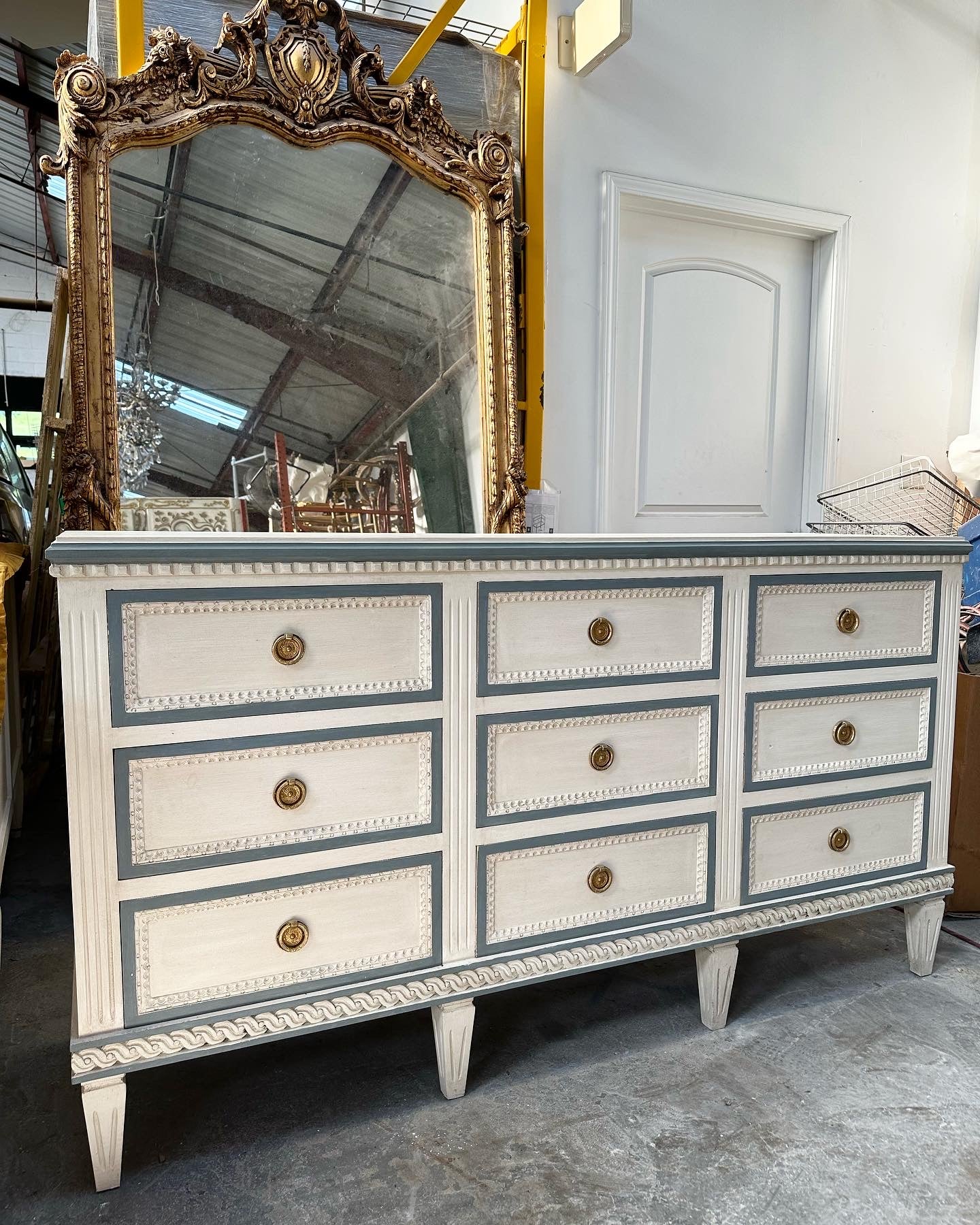 Swedish 9 Drawer Dresser with Blue Trim - Image 3