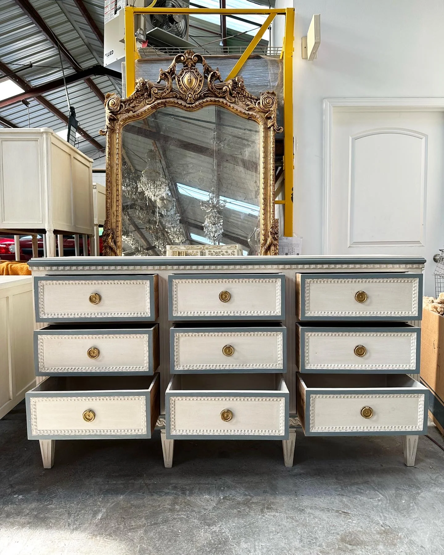 Swedish 9 Drawer Dresser with Blue Trim - Image 4