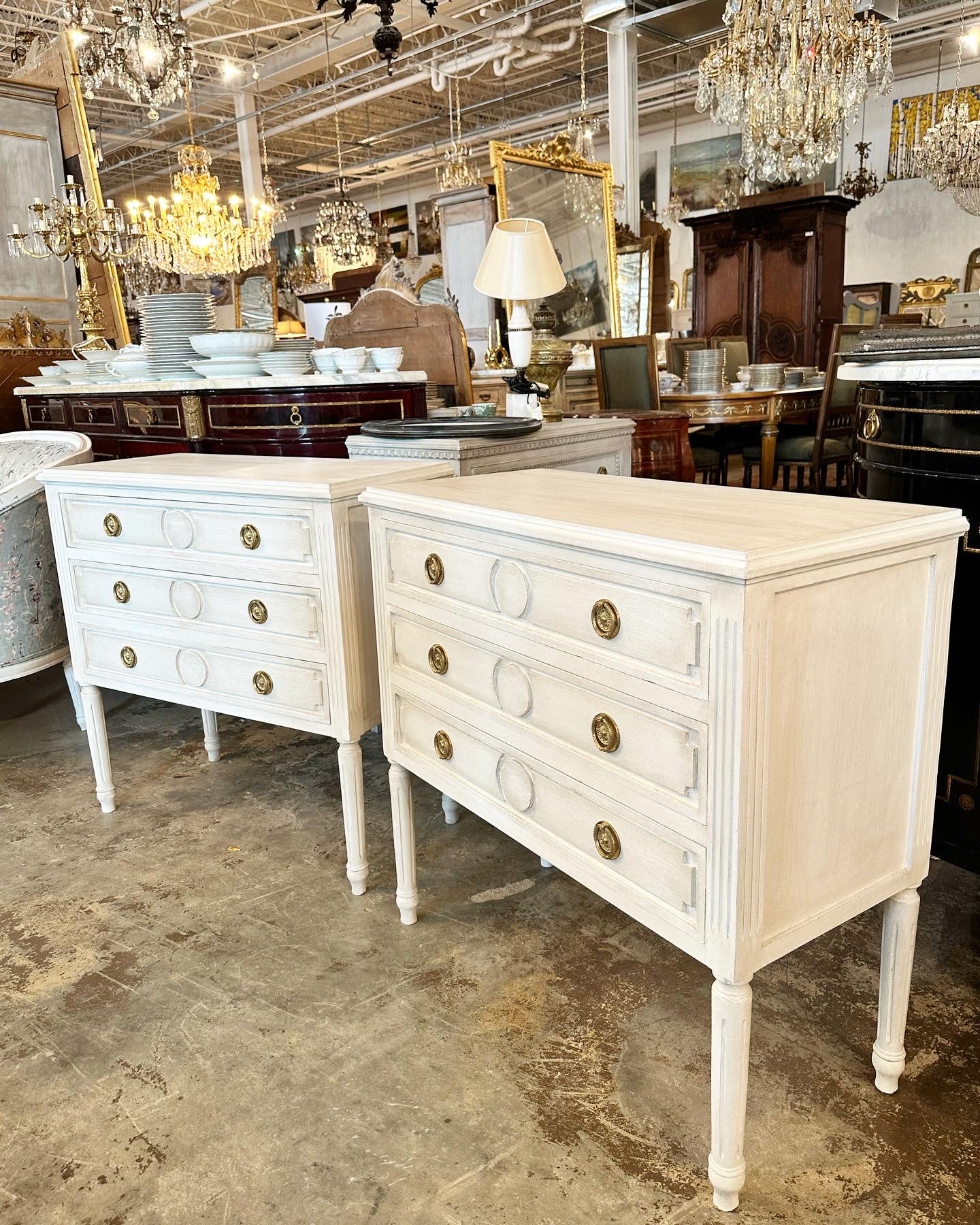 Swedish Chest with Long Legs and Circle Carving - Image 4