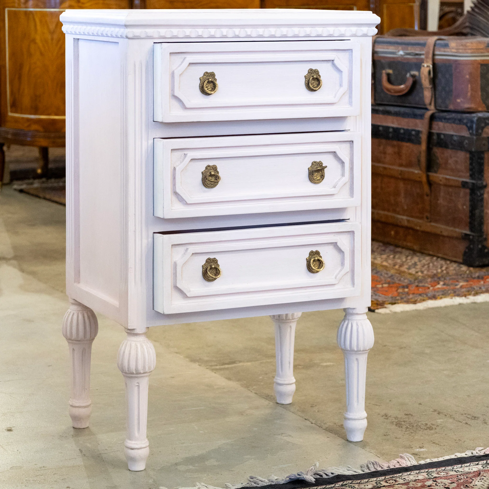 Swedish Pink Nightstand – Open Trim & Ballerina Legs - Image 3