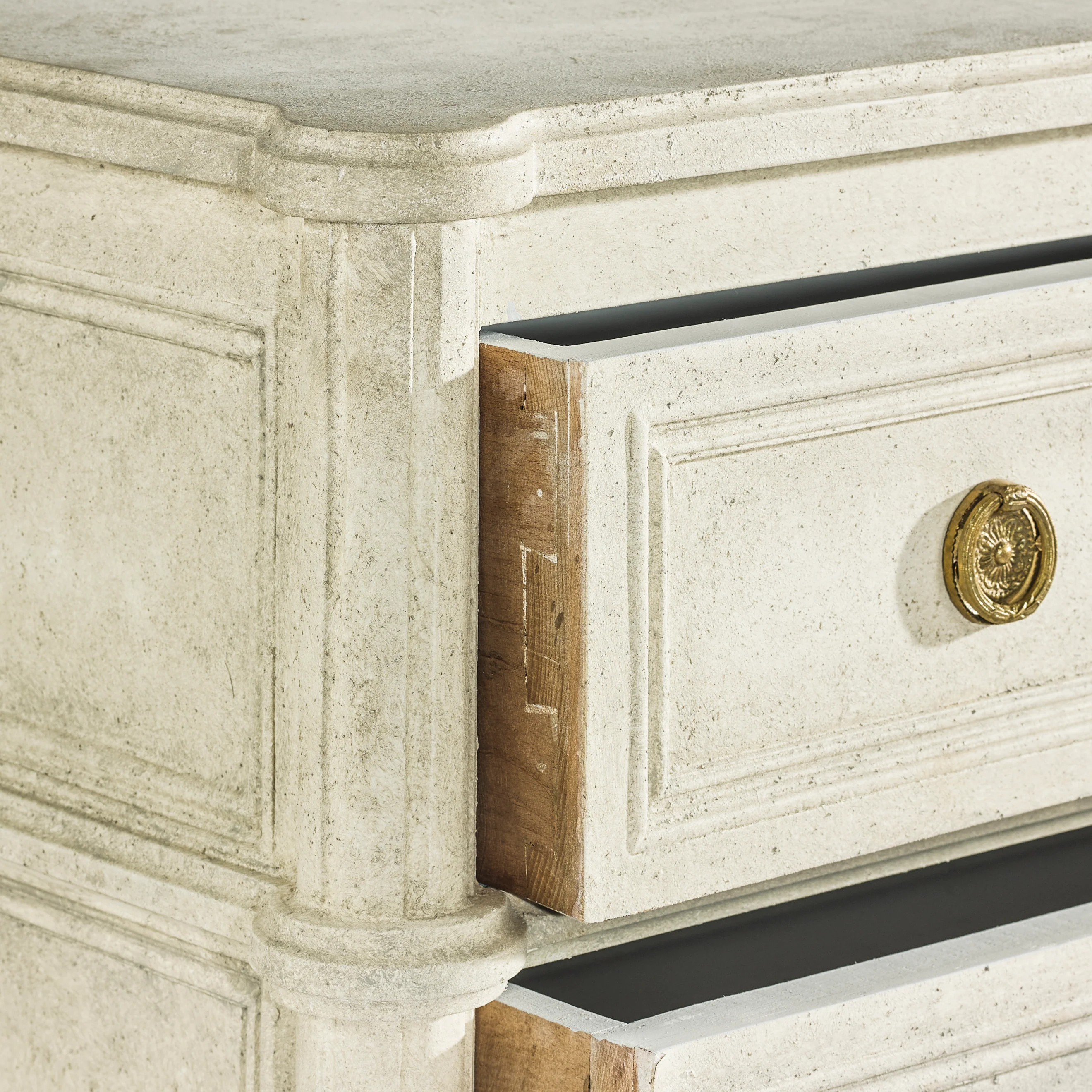 Swedish Rounded Leg Bachelor Chest - Image 6