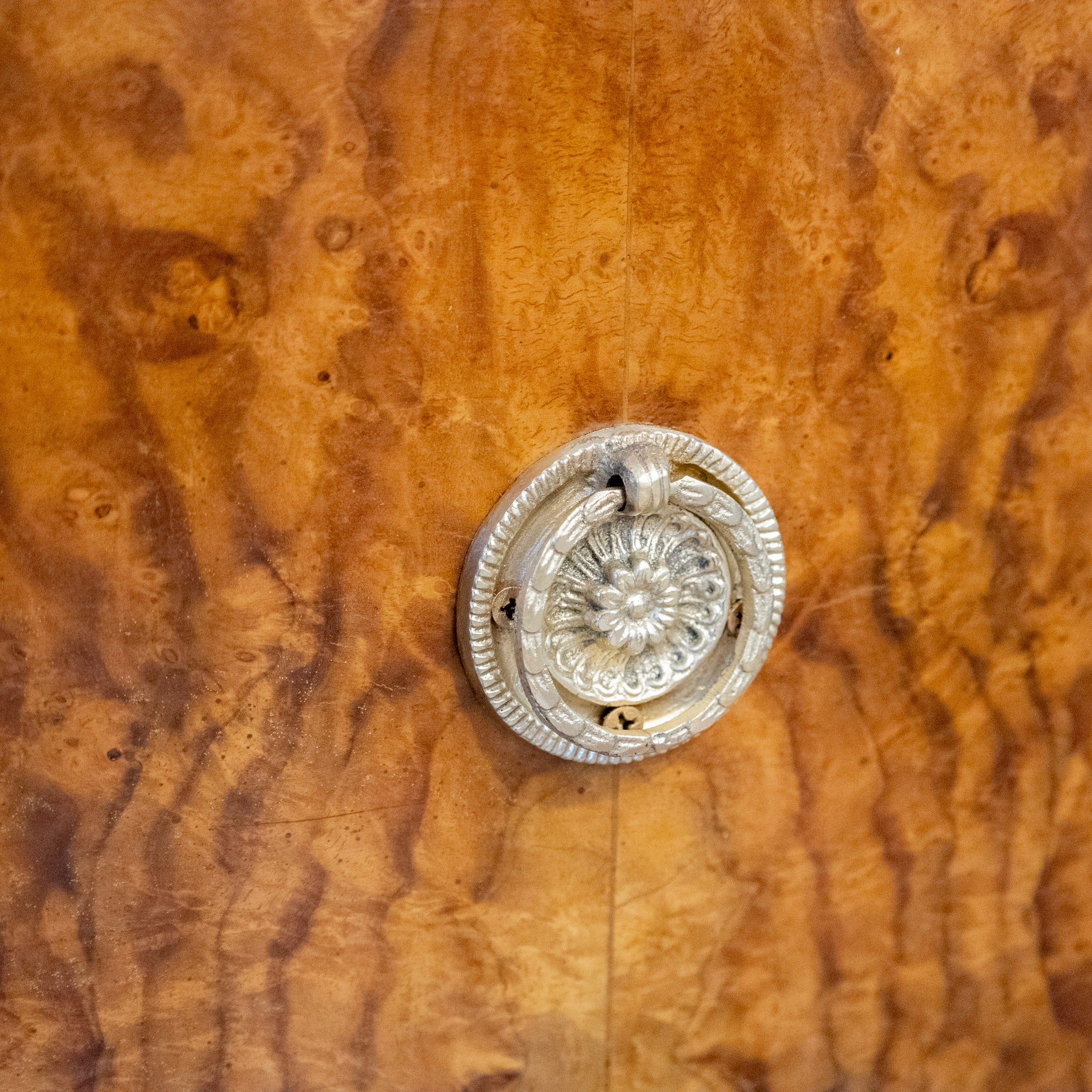 Art Deco Burl Wood Nightstand – White Marble Top & Brass Pulls - Image 12