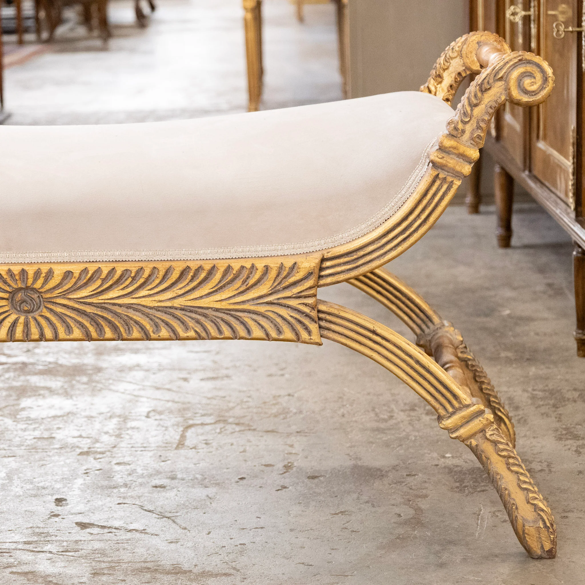 Boudoir Bench – Gilded Carvings & White Velvet Upholstery - Image 3