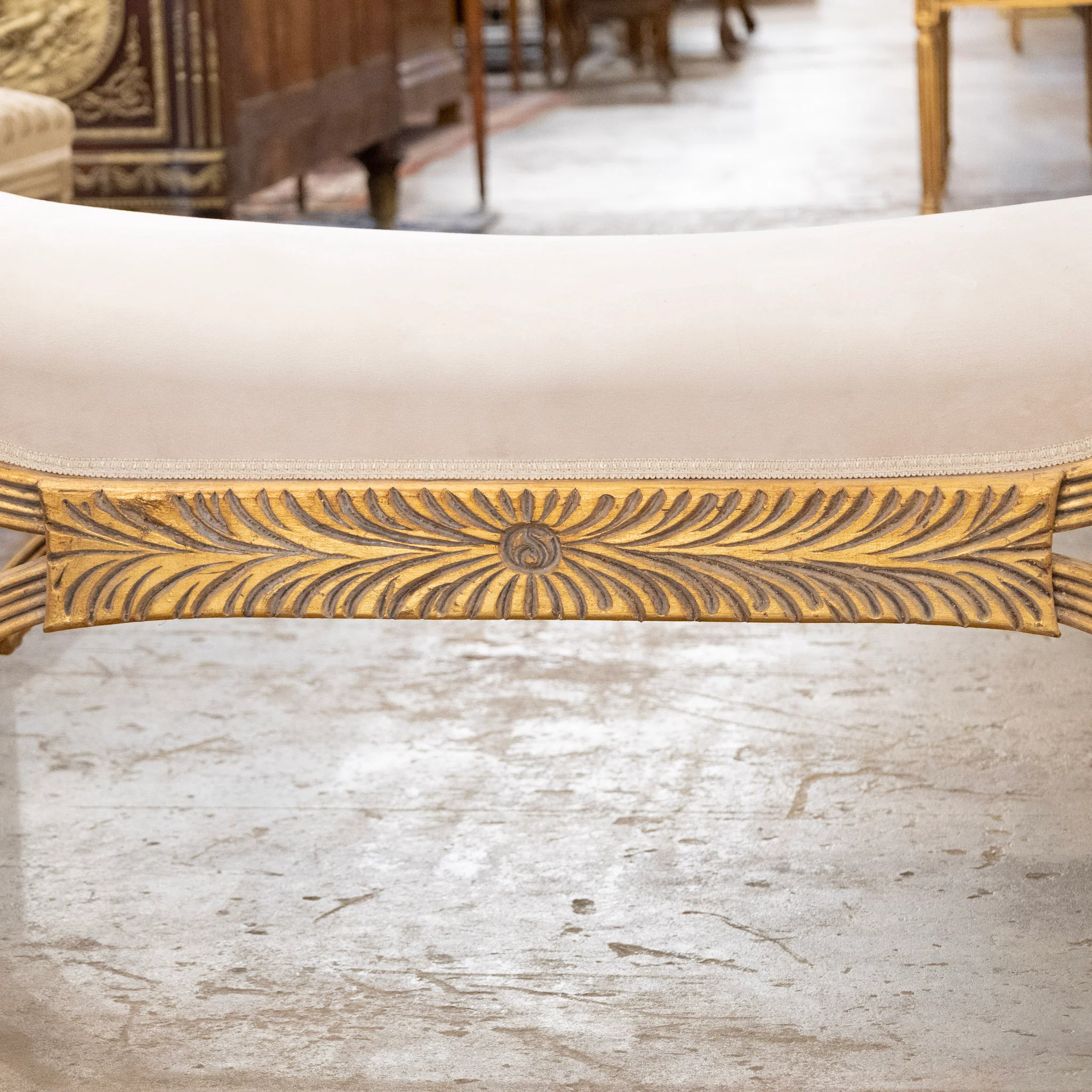 Boudoir Bench – Gilded Carvings & White Velvet Upholstery - Image 4