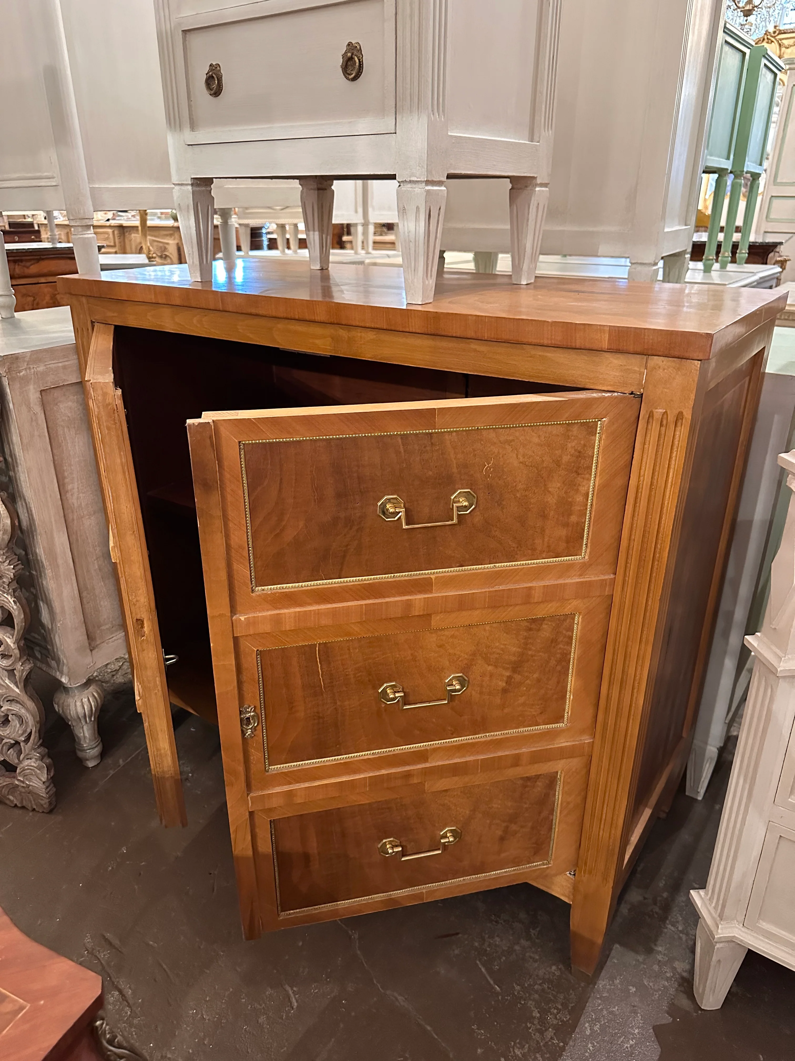Burl Wood Cabinet - Image 3