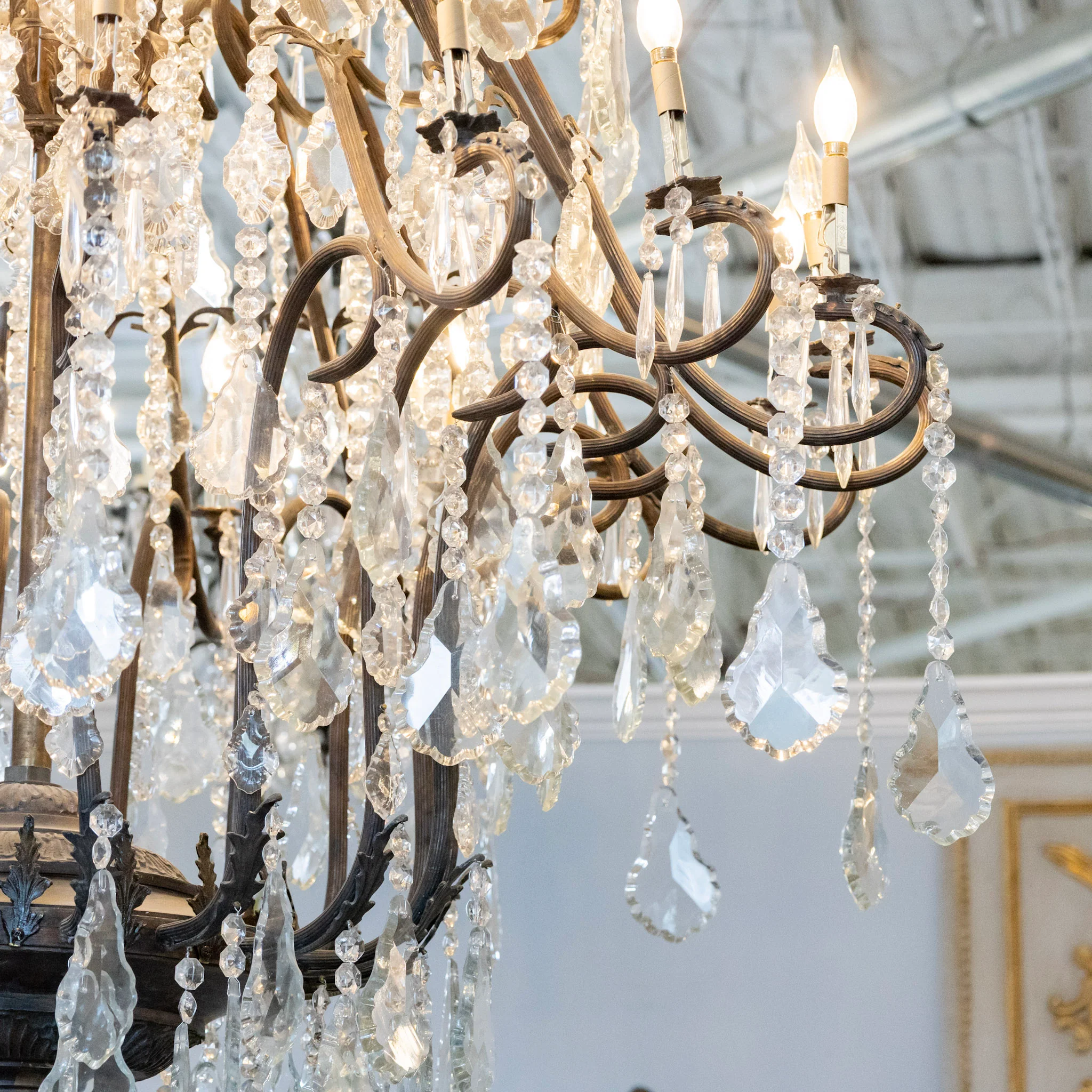 Grand French Candelabra Dark Brass Chandelier – Ornate Frame & Crystal Drops - Image 7
