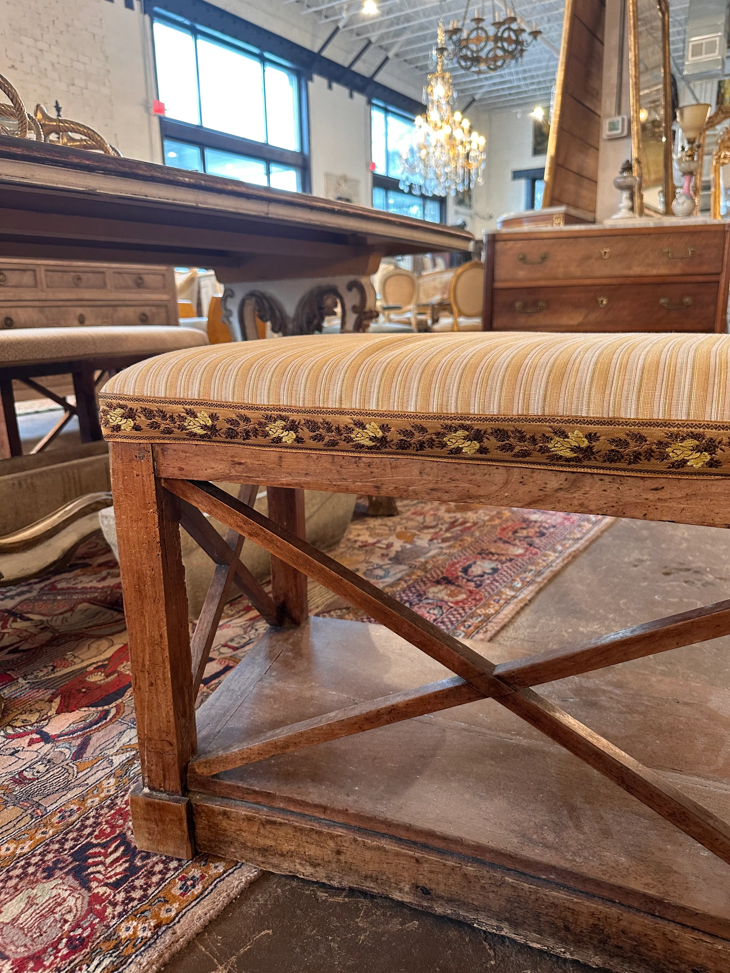 Curved French Bench - Image 3