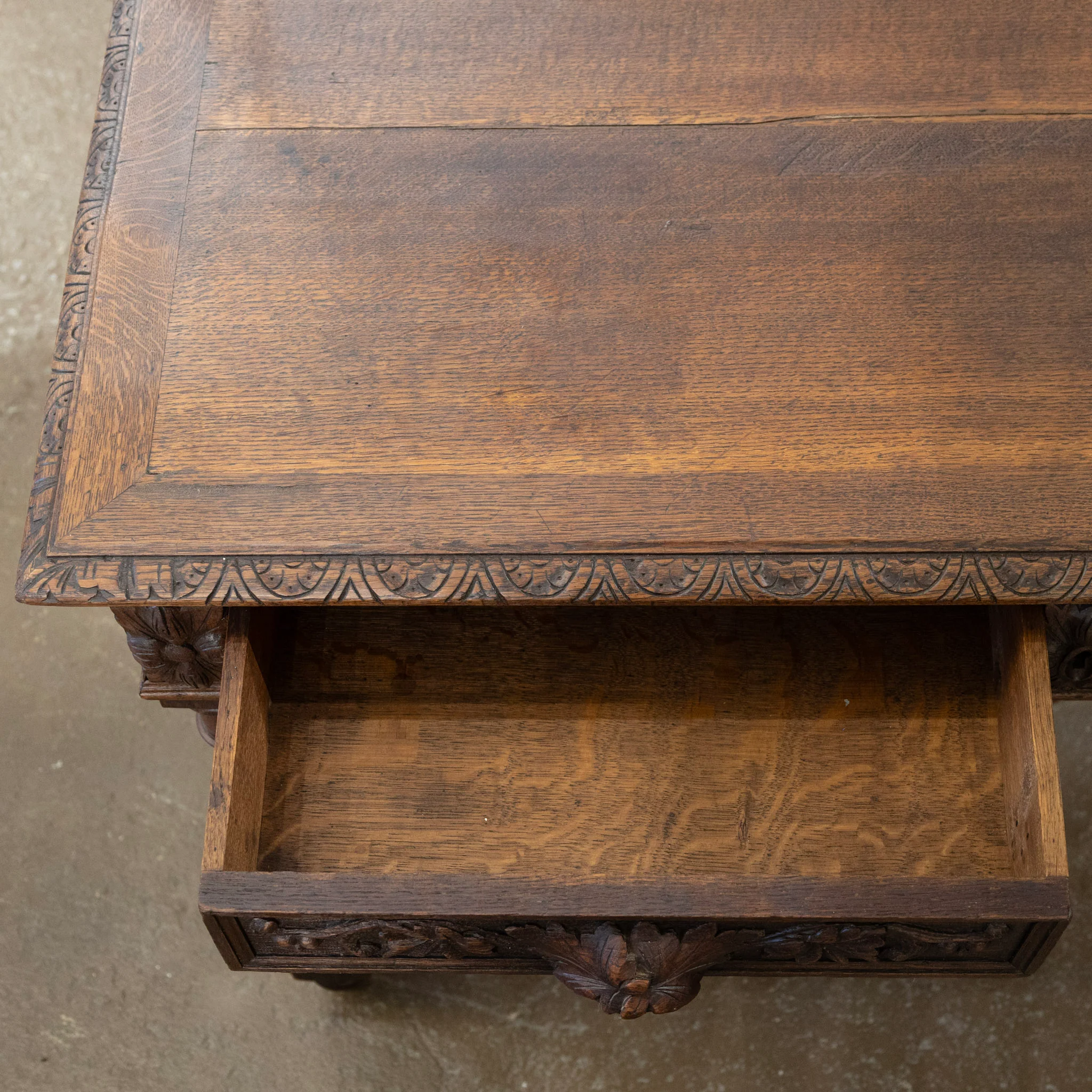 French Barley Twist Writing Desk – Hand-Carved Floral Detailing - Image 8