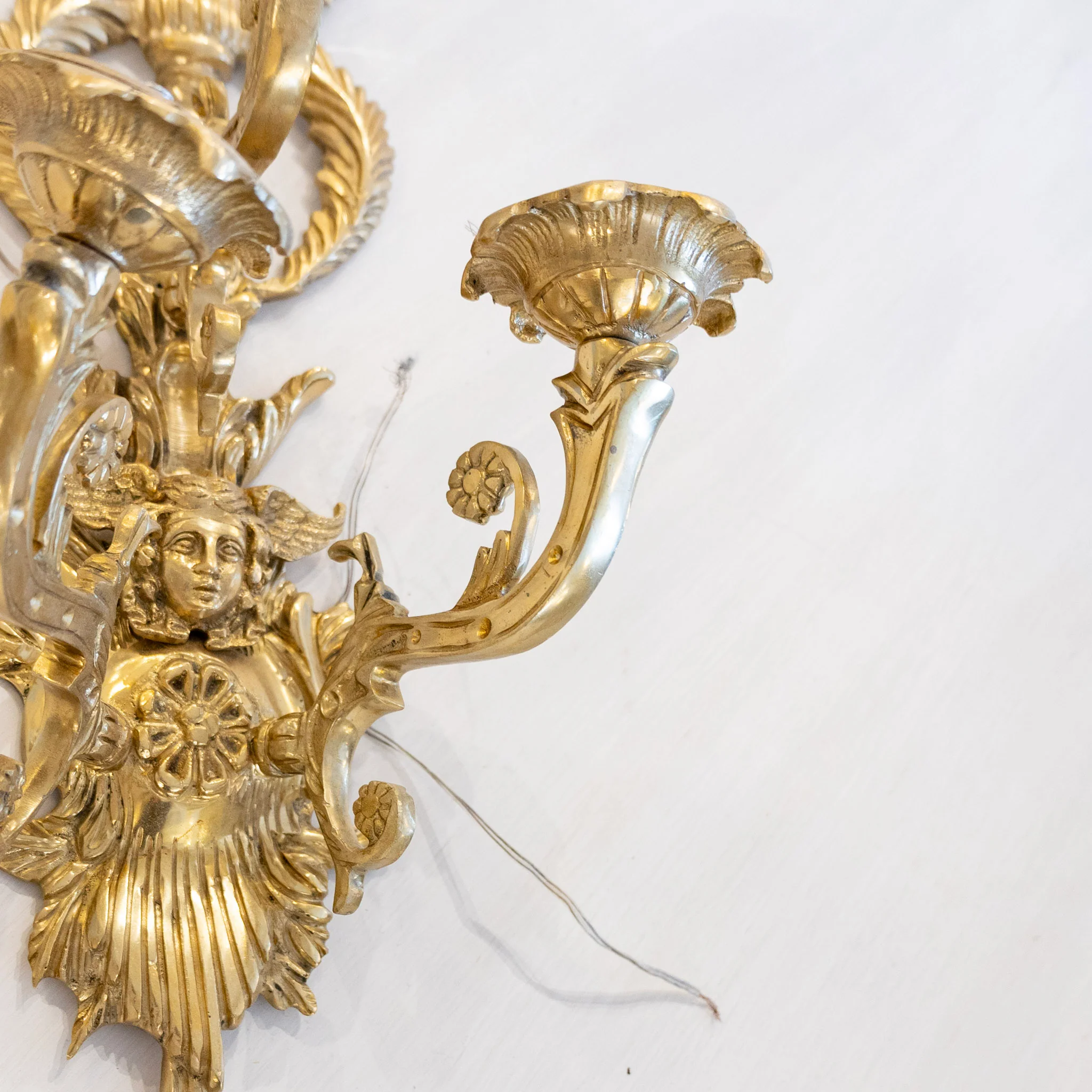 French Brass Large Wall Sconce - Scroll Arms & Empire Frame - Image 4