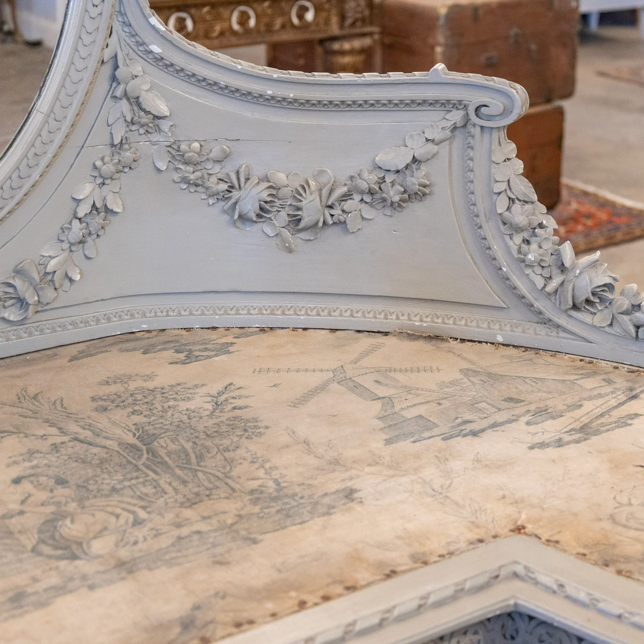 French Demilune Grey Vanity with Oval Mirror – Floral Carvings & Original Fabric - Image 8