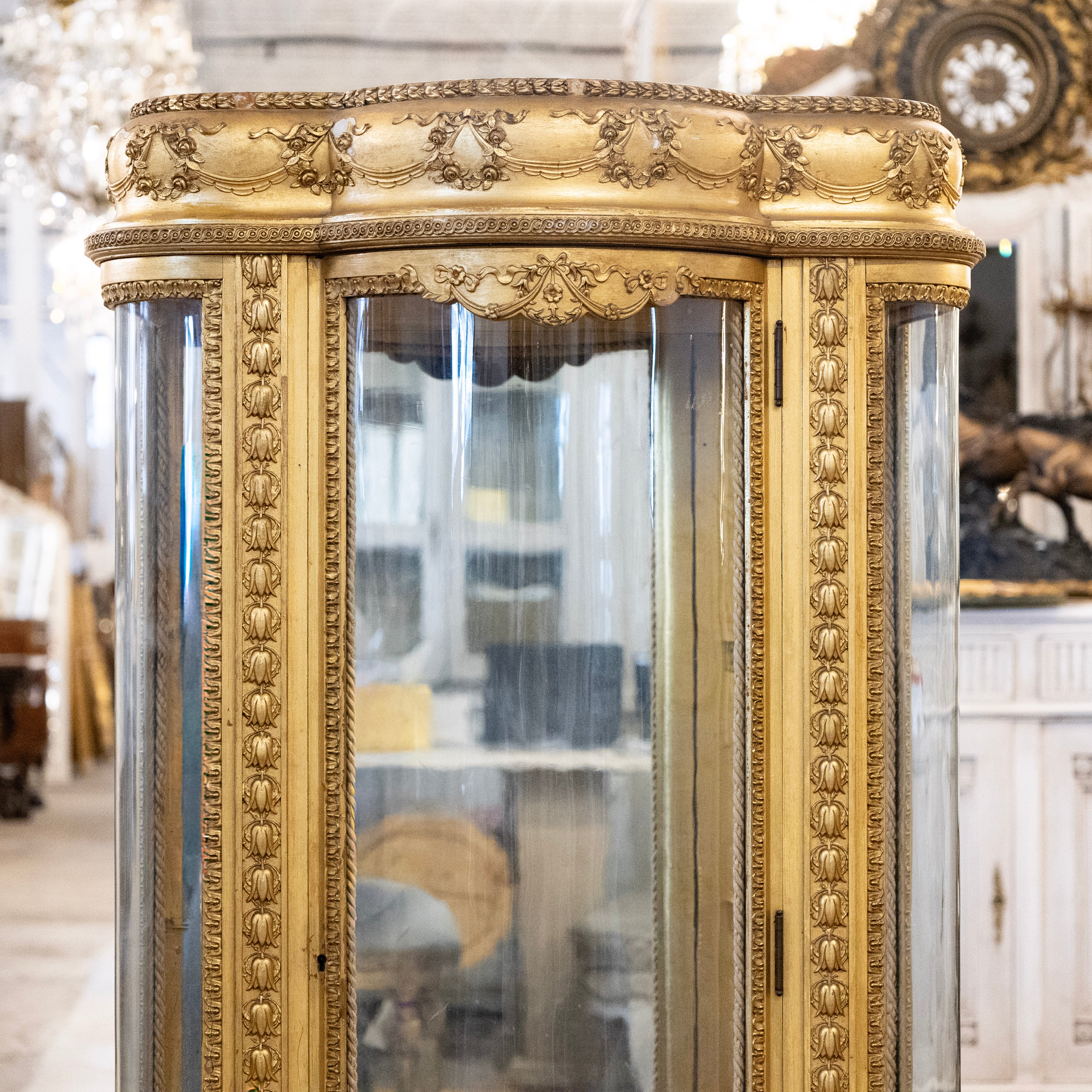 Gilded French Vitrine Glass Cabinet – Carved Detail & Art Panels - Image 3
