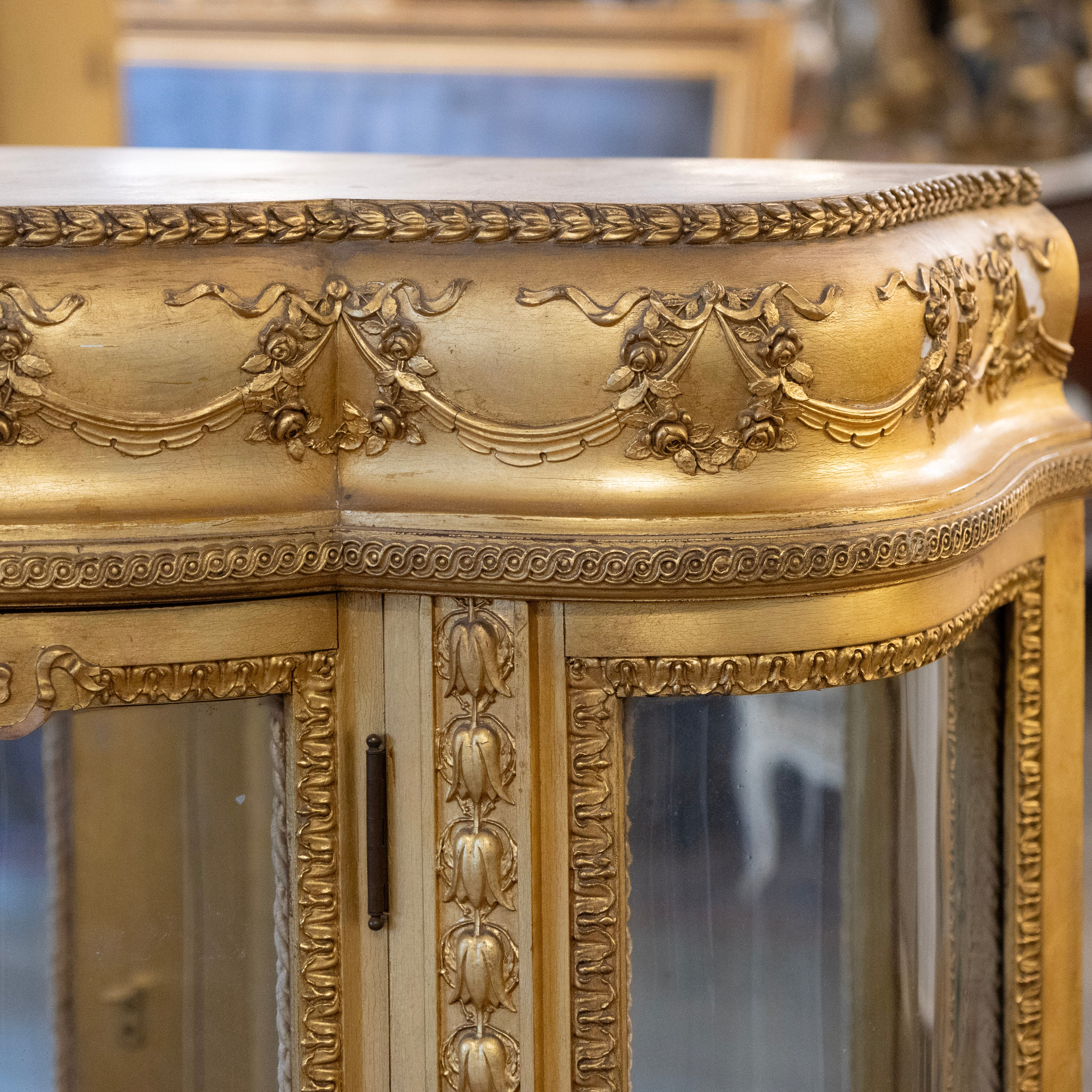Gilded French Vitrine Glass Cabinet – Carved Detail & Art Panels - Image 9