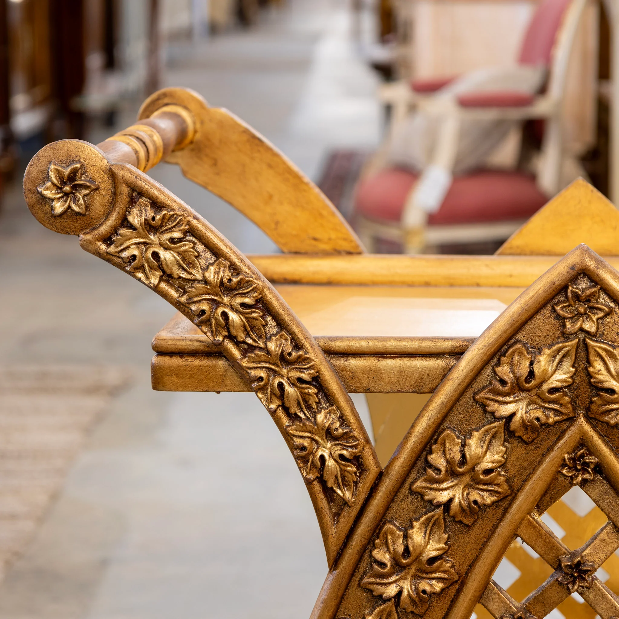 Gilded Italian Bar Cart – Carved Leaf Motifs & Lattice Paneling - Image 8