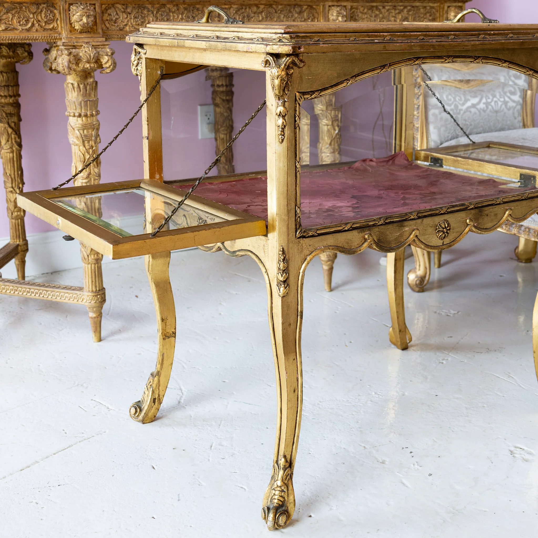 Gilded Jewelry Vitrine – Original Pink Interior - Image 6