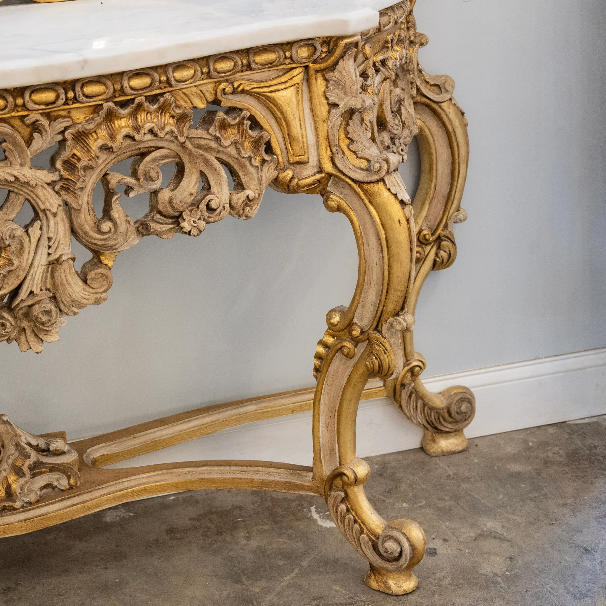 Gilded Rococo Mirror & Console – Ornate Hand-Carved Scrollwork & White Marble Top - Image 7
