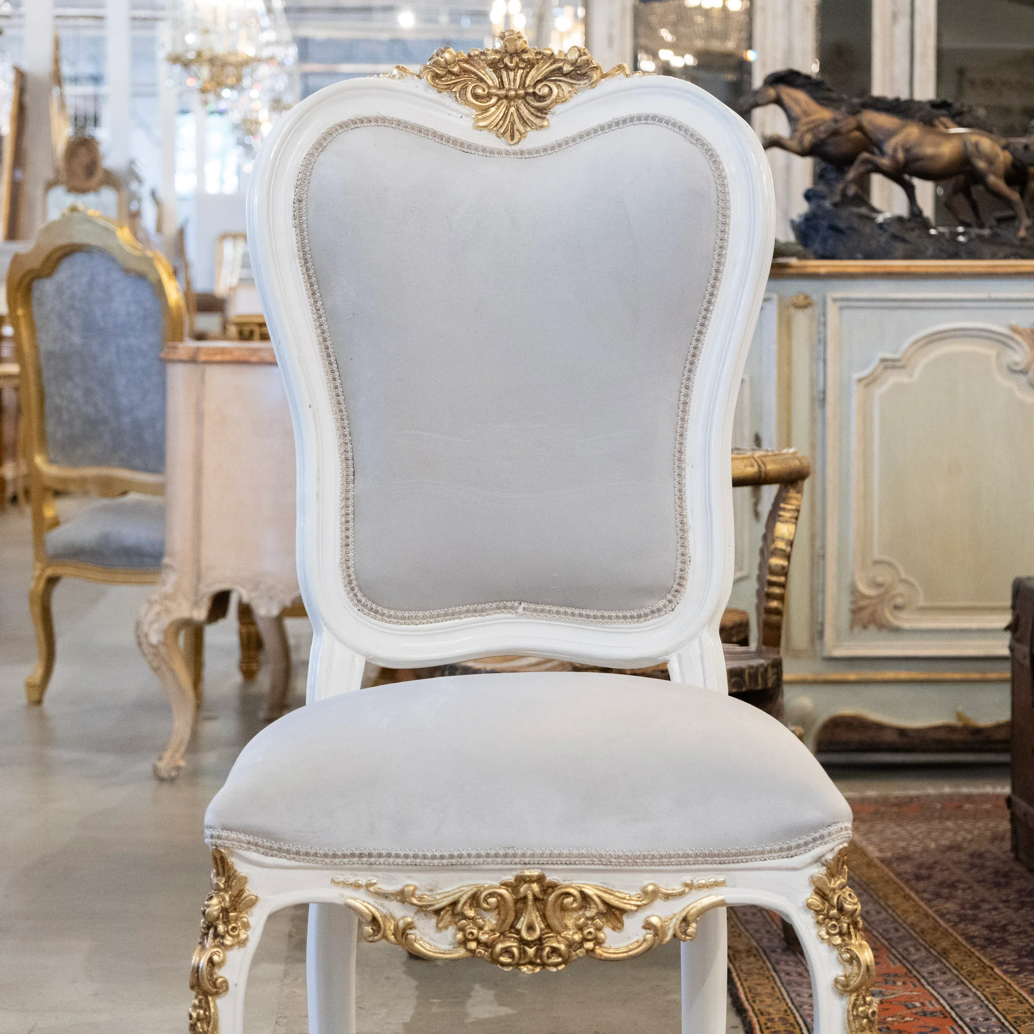 Grand Louis XV Style White & Gold Round Dining Chair – Grey Velvet Upholstery - Image 3