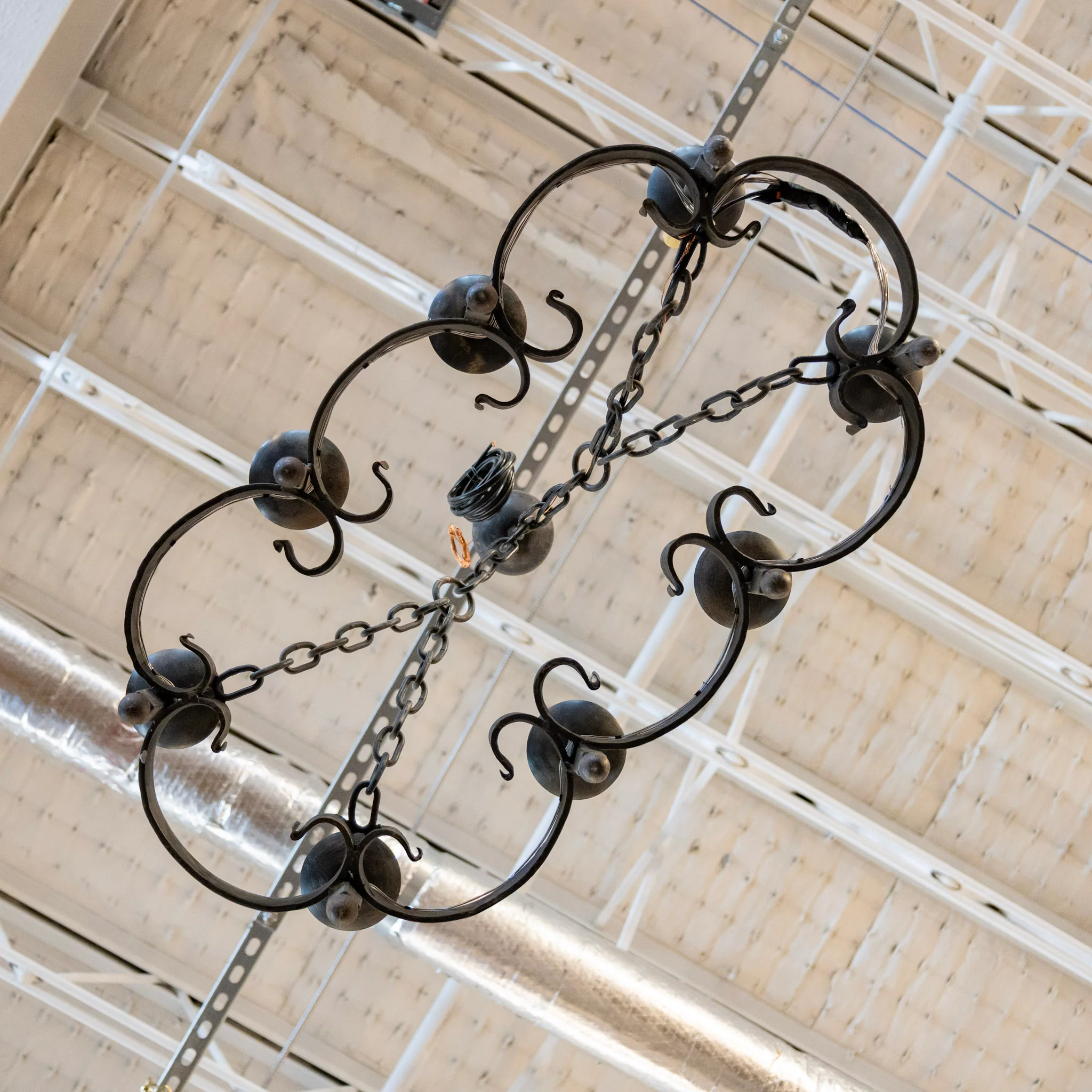 Gothic Iron Chandelier – Scalloped Scrollwork Frame & Chain Suspension - Image 4