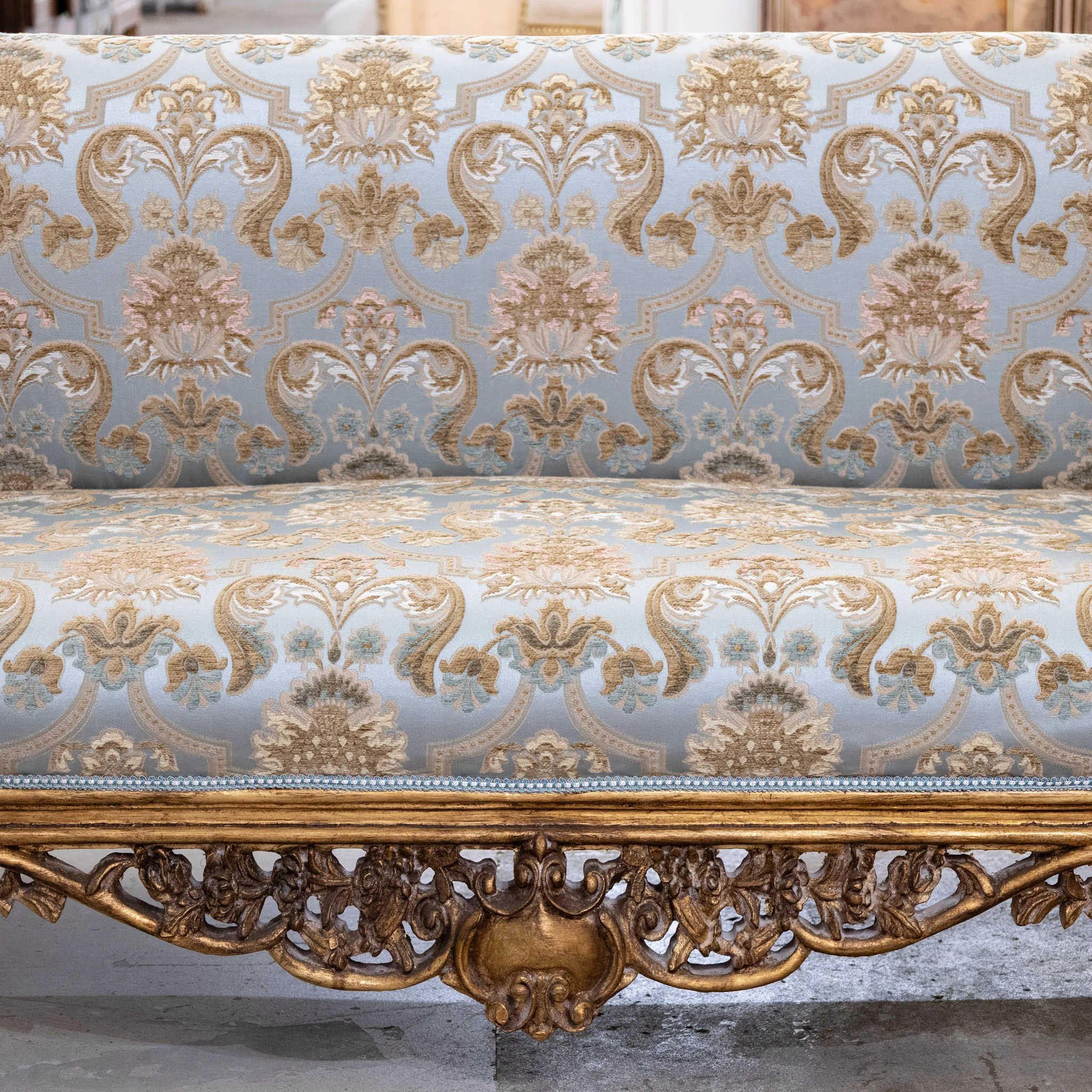 Italian Gilded Sofa – Carved Base & Blue Damask Upholstery - Image 3