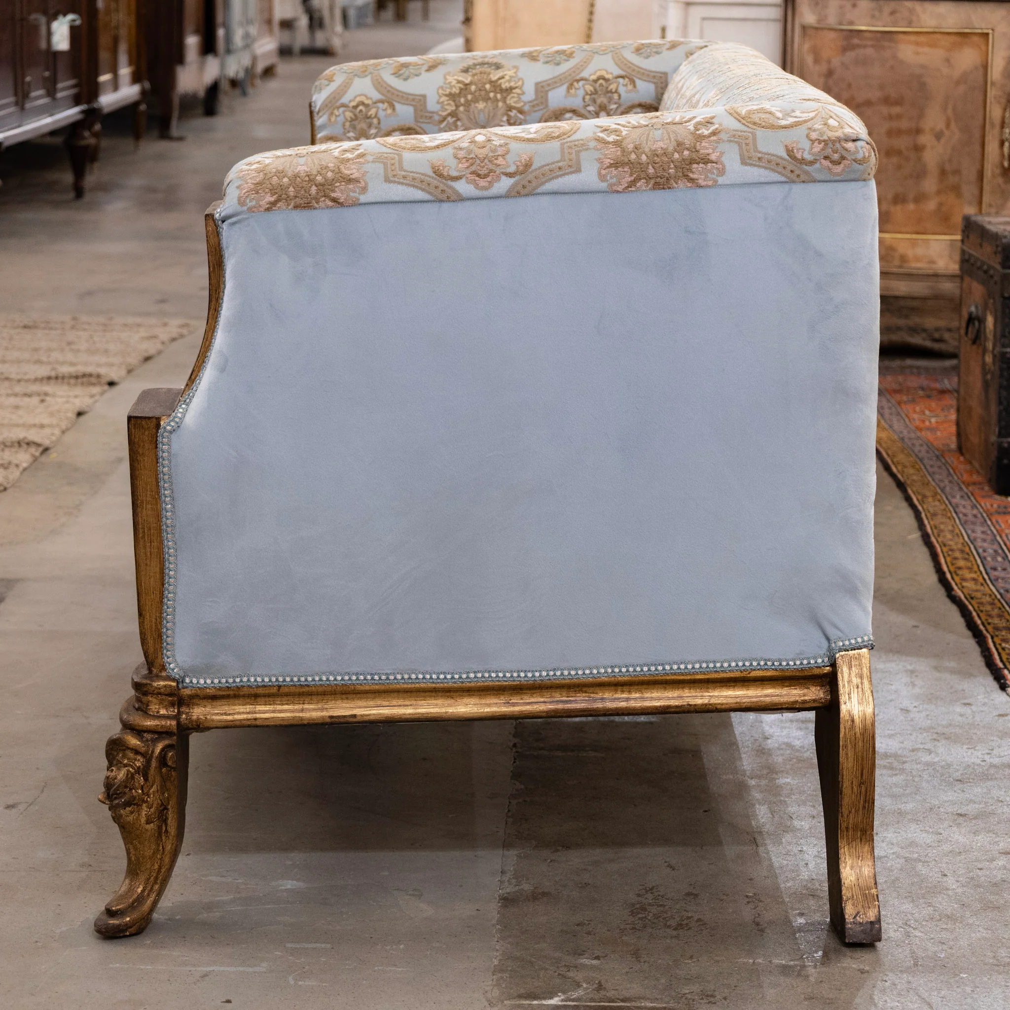 Italian Gilded Sofa – Carved Base & Blue Damask Upholstery - Image 5