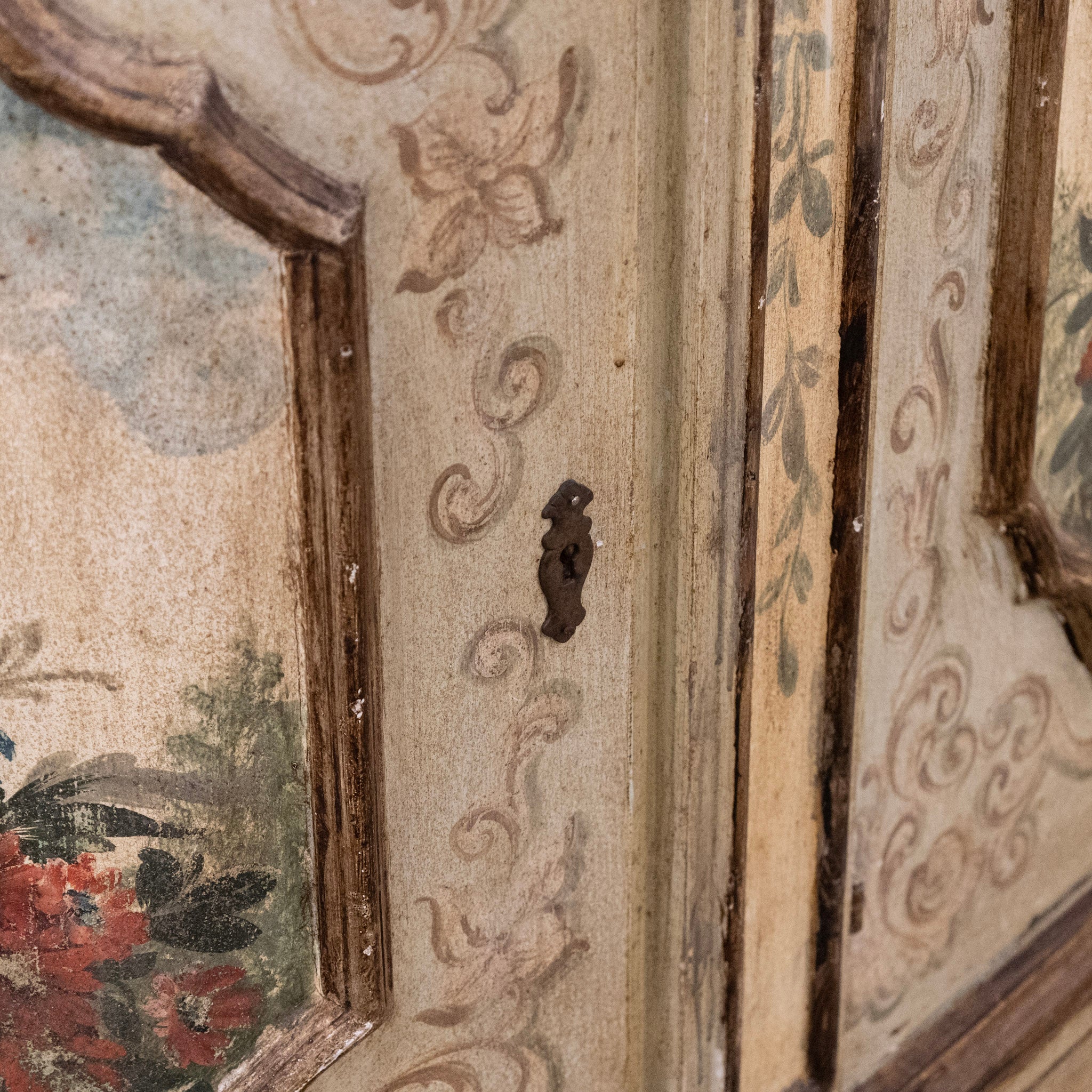 Italian Hand-Painted Soft Green Floral Sideboard - Image 12