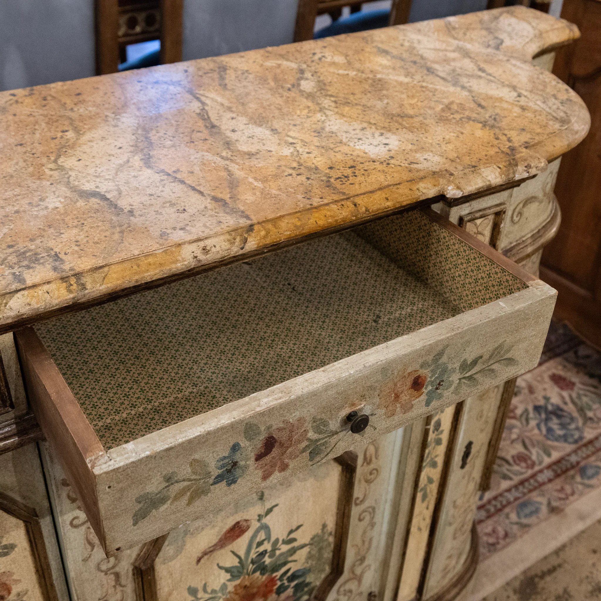 Italian Hand-Painted Soft Green Floral Sideboard - Image 18