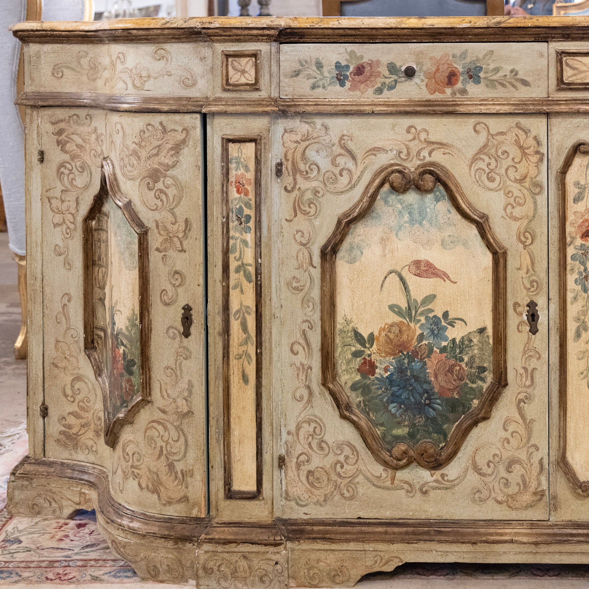 Italian Hand-Painted Soft Green Floral Sideboard - Image 5
