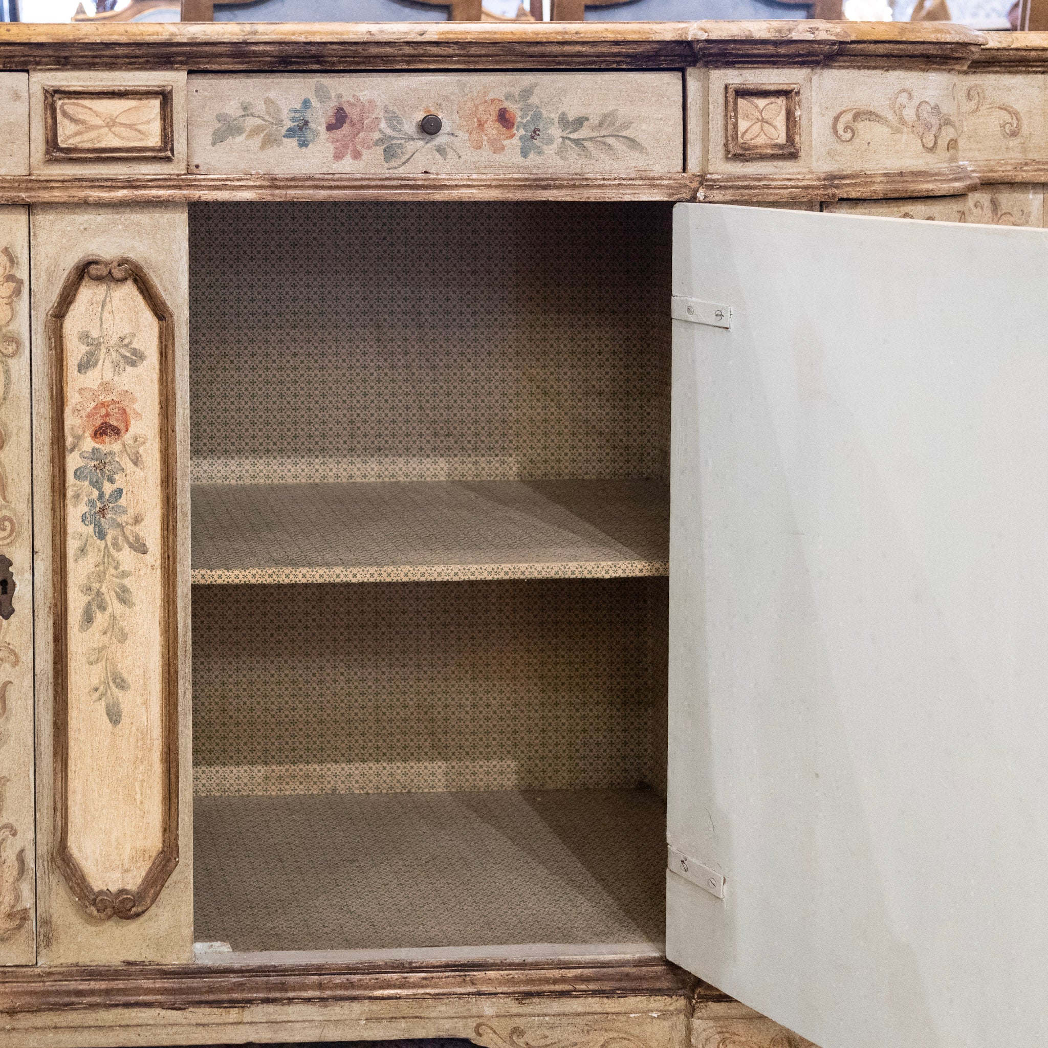 Italian Hand-Painted Soft Green Floral Sideboard - Image 6