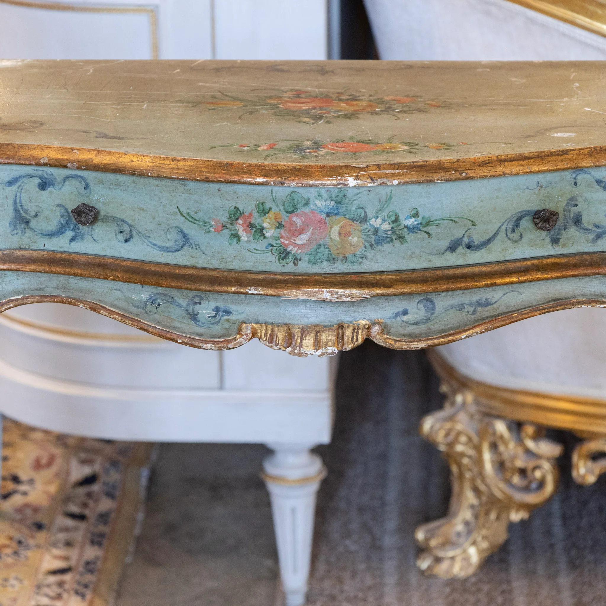 Italian Painted Console Table – Green with Floral Motifs & Gilded Accents - Image 4