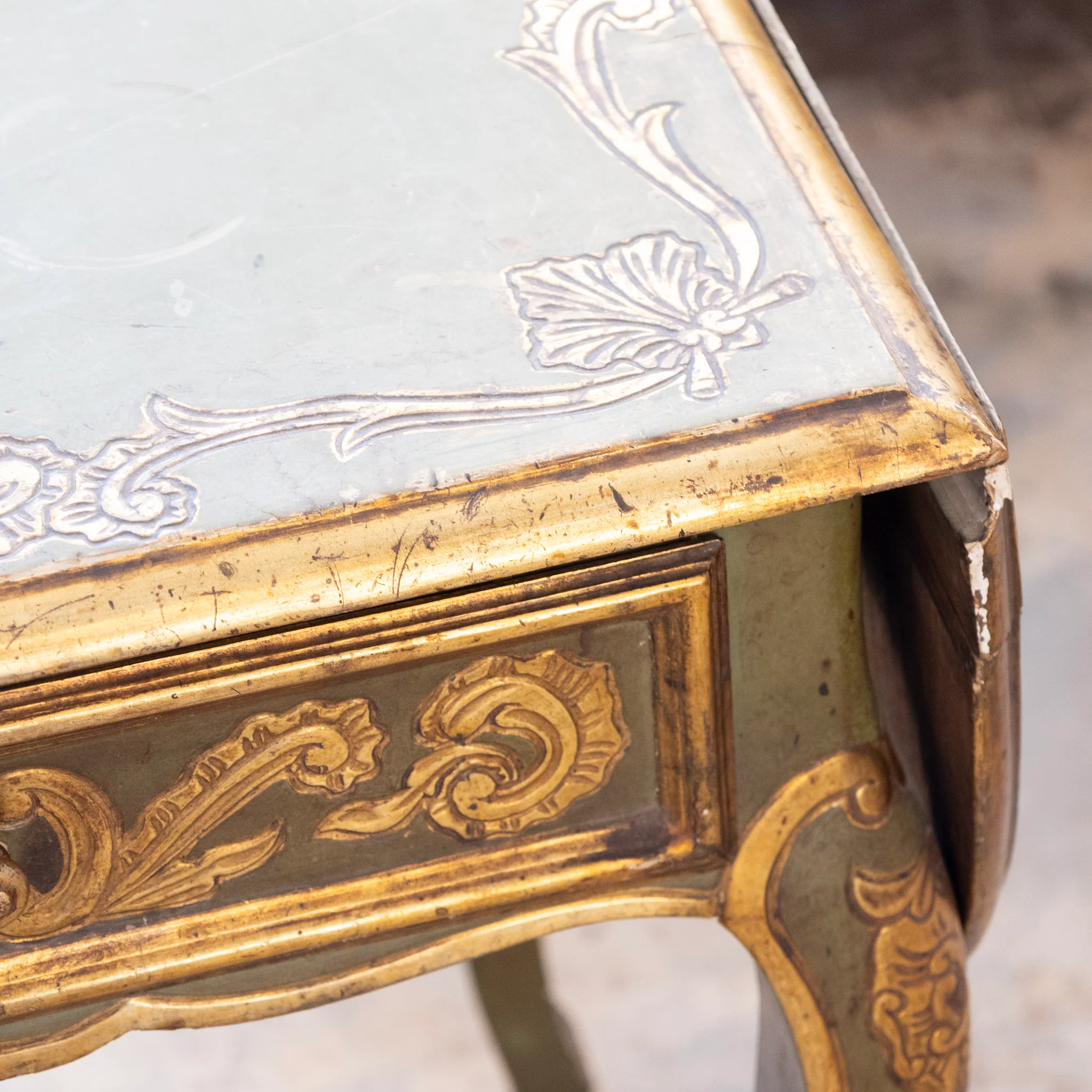 Italian Painted Green Accent Table – Drop-Leaf Sides with Gilded Accents - Image 9