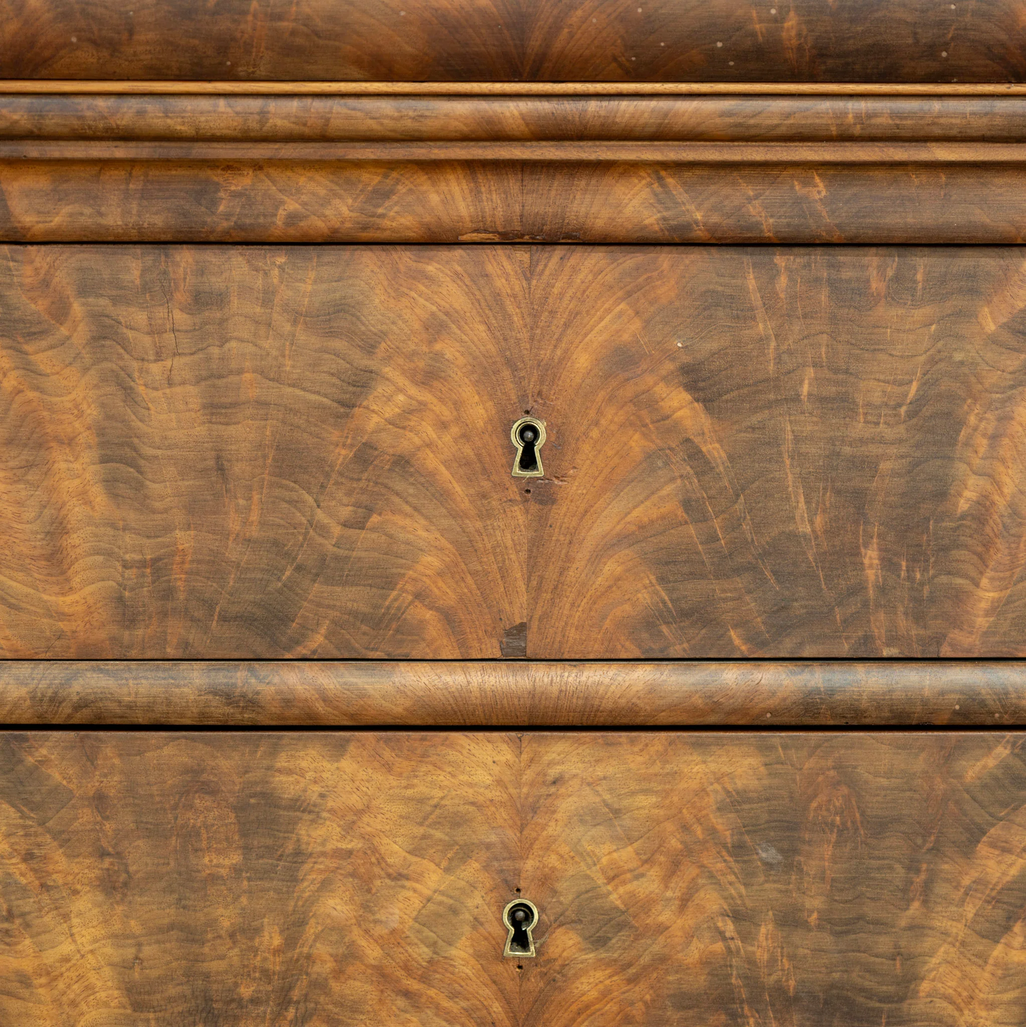Louis Philippe Burl Wood Chest – Black Marble Top & Brass Hardware - Image 4
