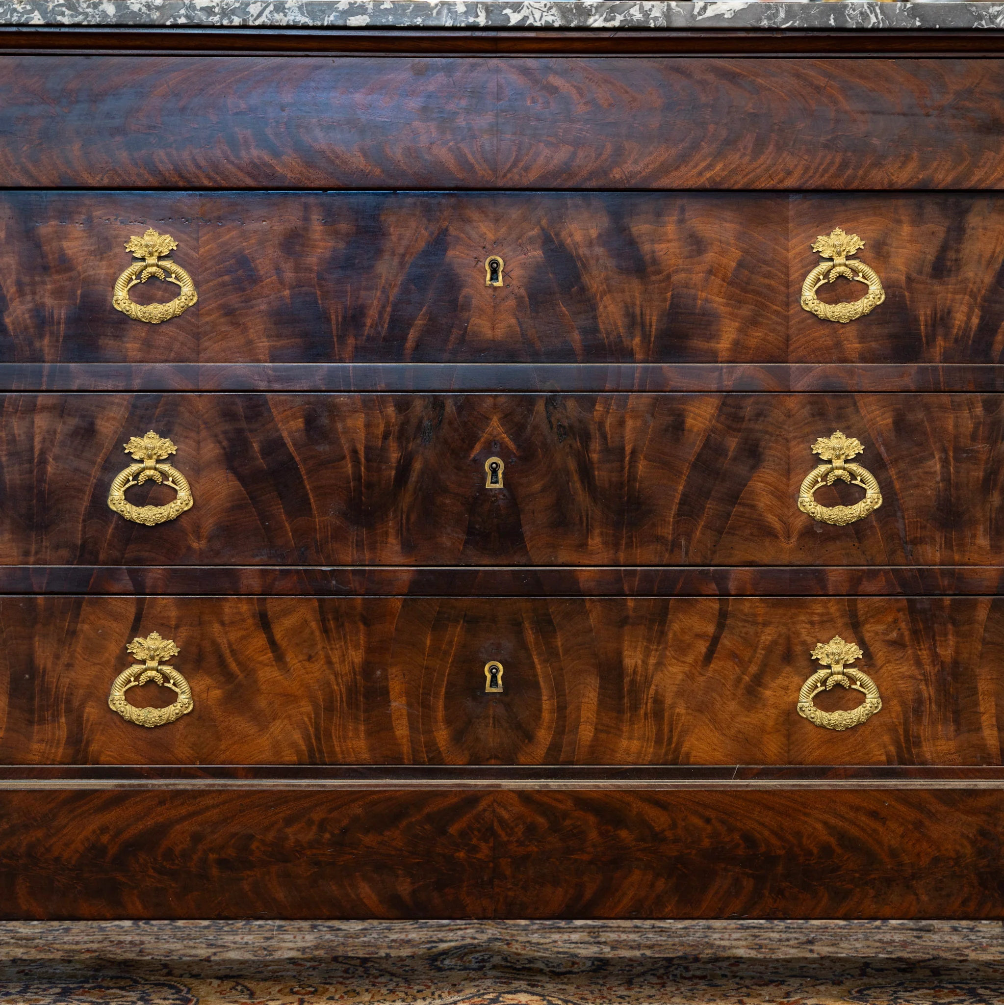 Louis Philippe Burl Wood Chest – Black Marble Top & Ornate Brass Pulls - Image 4