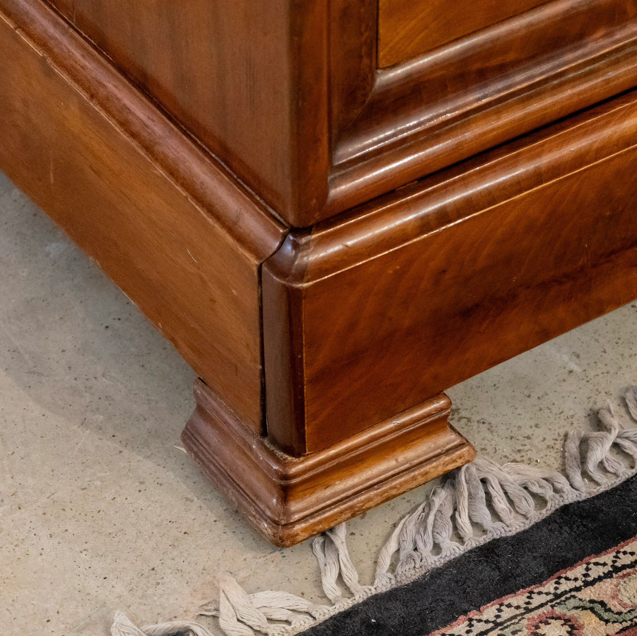 Louis Philippe Burl Wood Chest – Ornate Pulls & Black Marble Top - Image 15