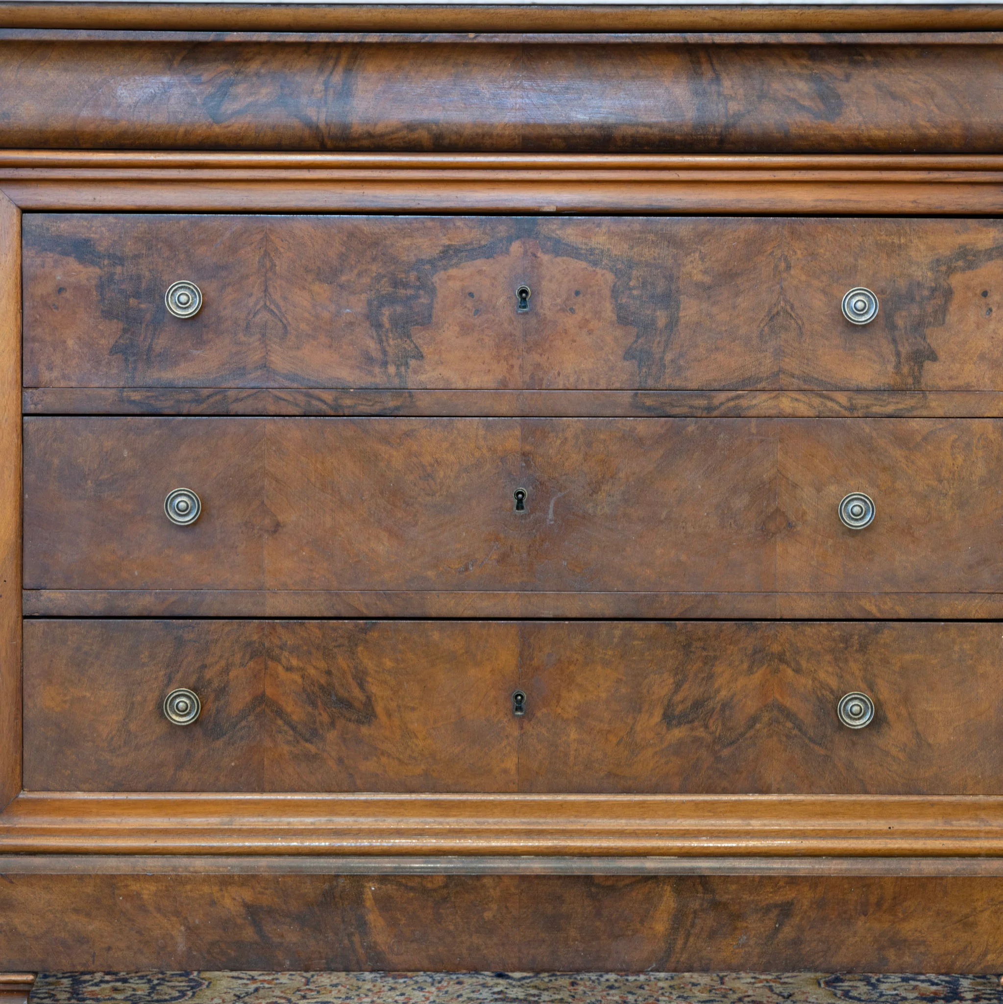 Louis Philippe Burl Wood Chest – White Marble Top & Brass Pulls - Image 4