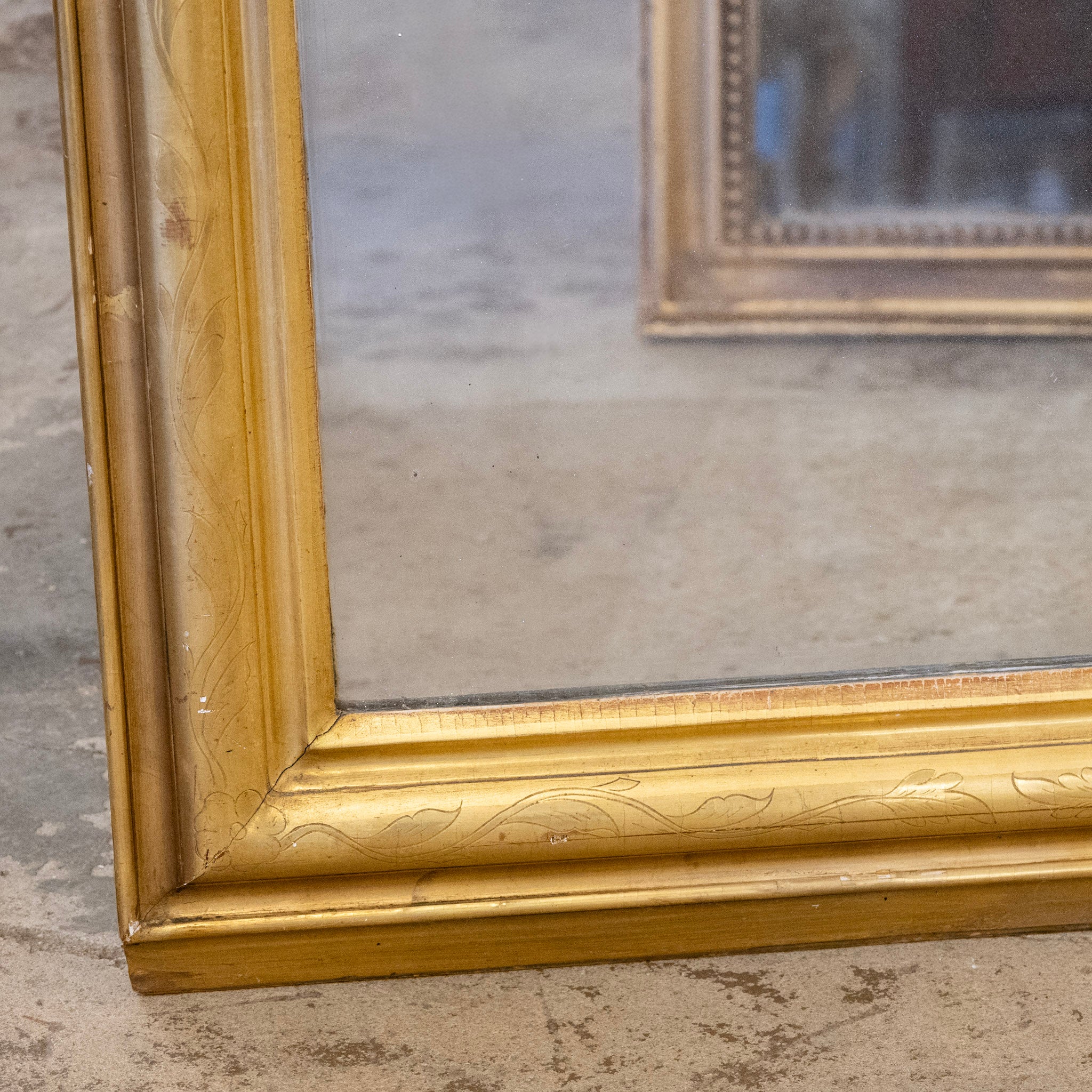Louis Philippe Gilded Mirror with Floral Trim & Carved Crest - Image 7