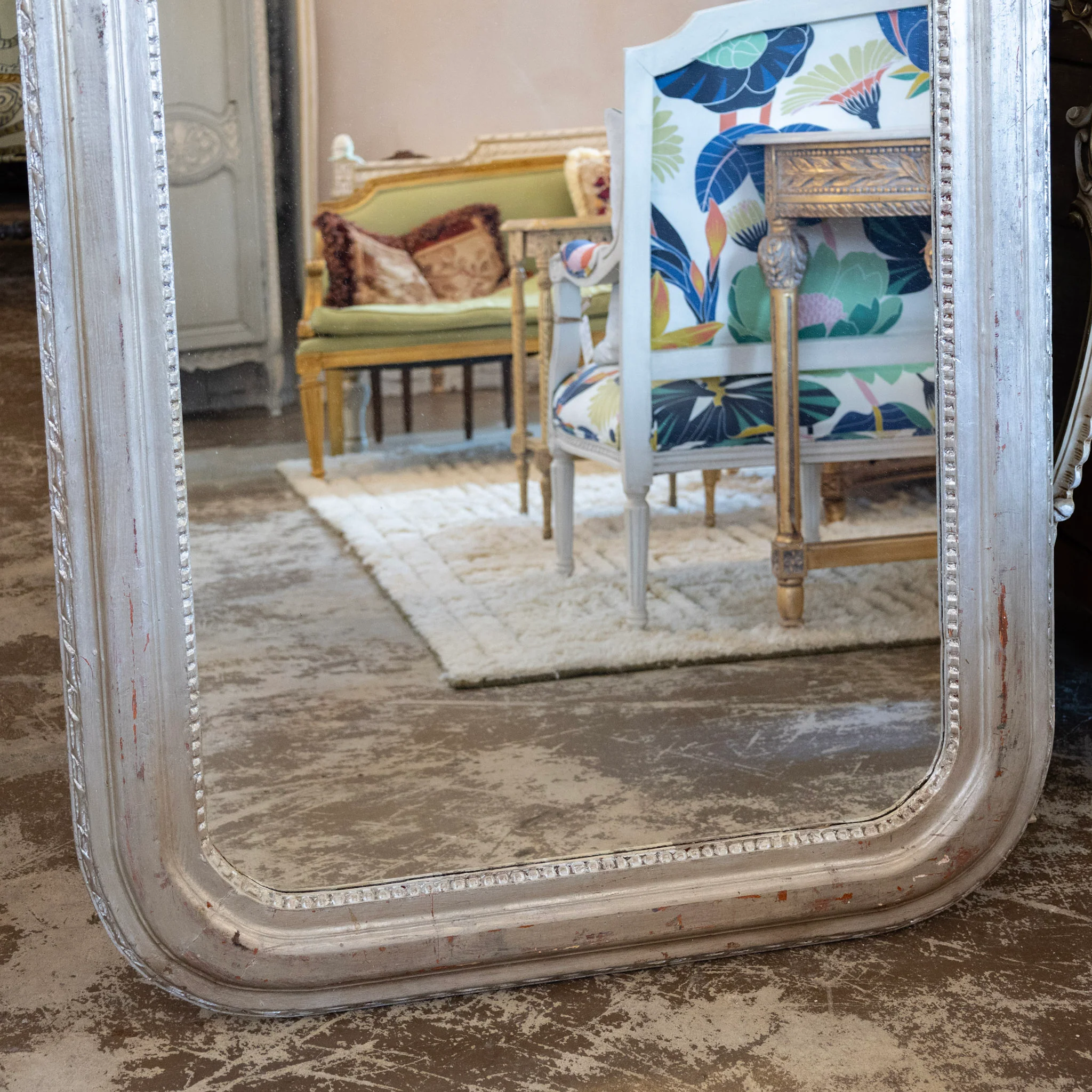 Louis Philippe Grand Silver Leaf Mirror – Rounded Beaded Frame with Patina - Image 3