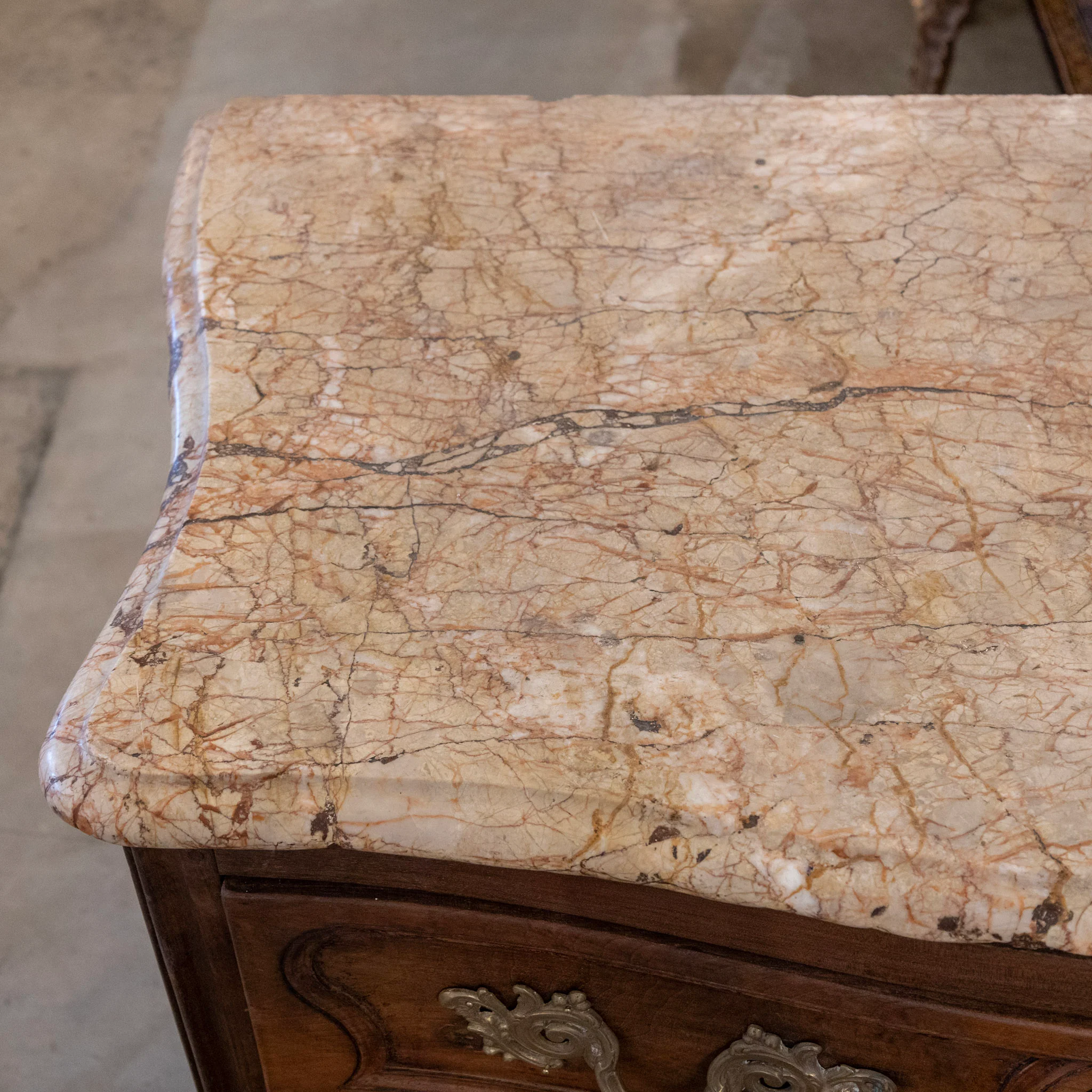 Louis XV 18th Century Walnut Chest – Carved Apron & Breccia Pernice Marble Top - Image 9