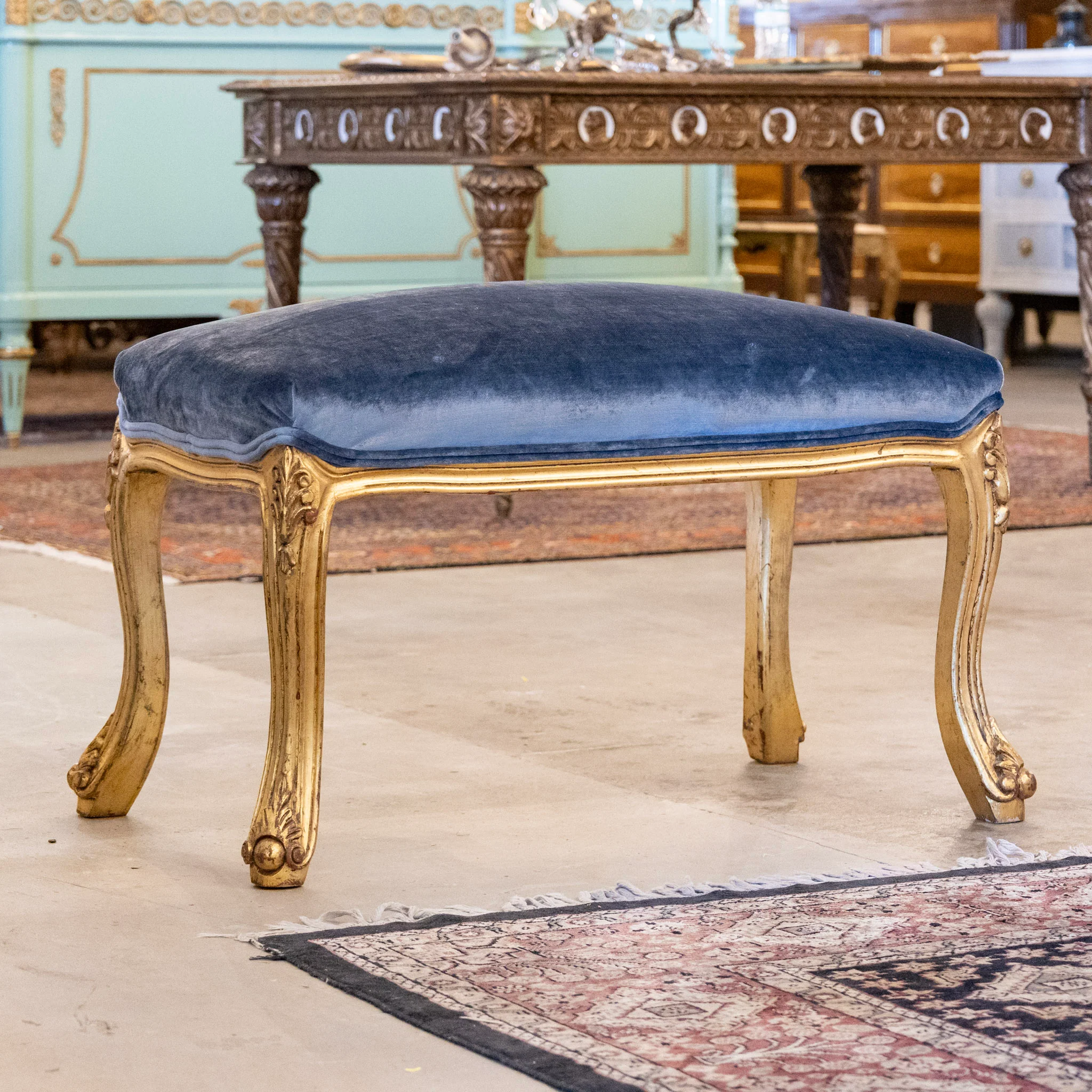 Louis XV Bench – Gilded Trim & Cabriole Legs in Dark Blue Velvet