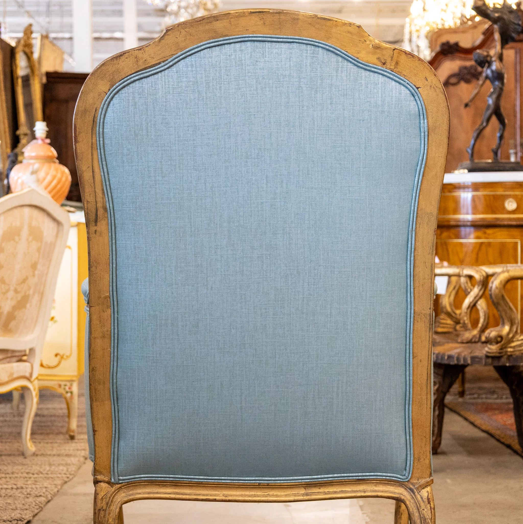 Louis XV Bergère Chair in Blue – Gilded Frame & Silk-Weave Upholstery - Image 6
