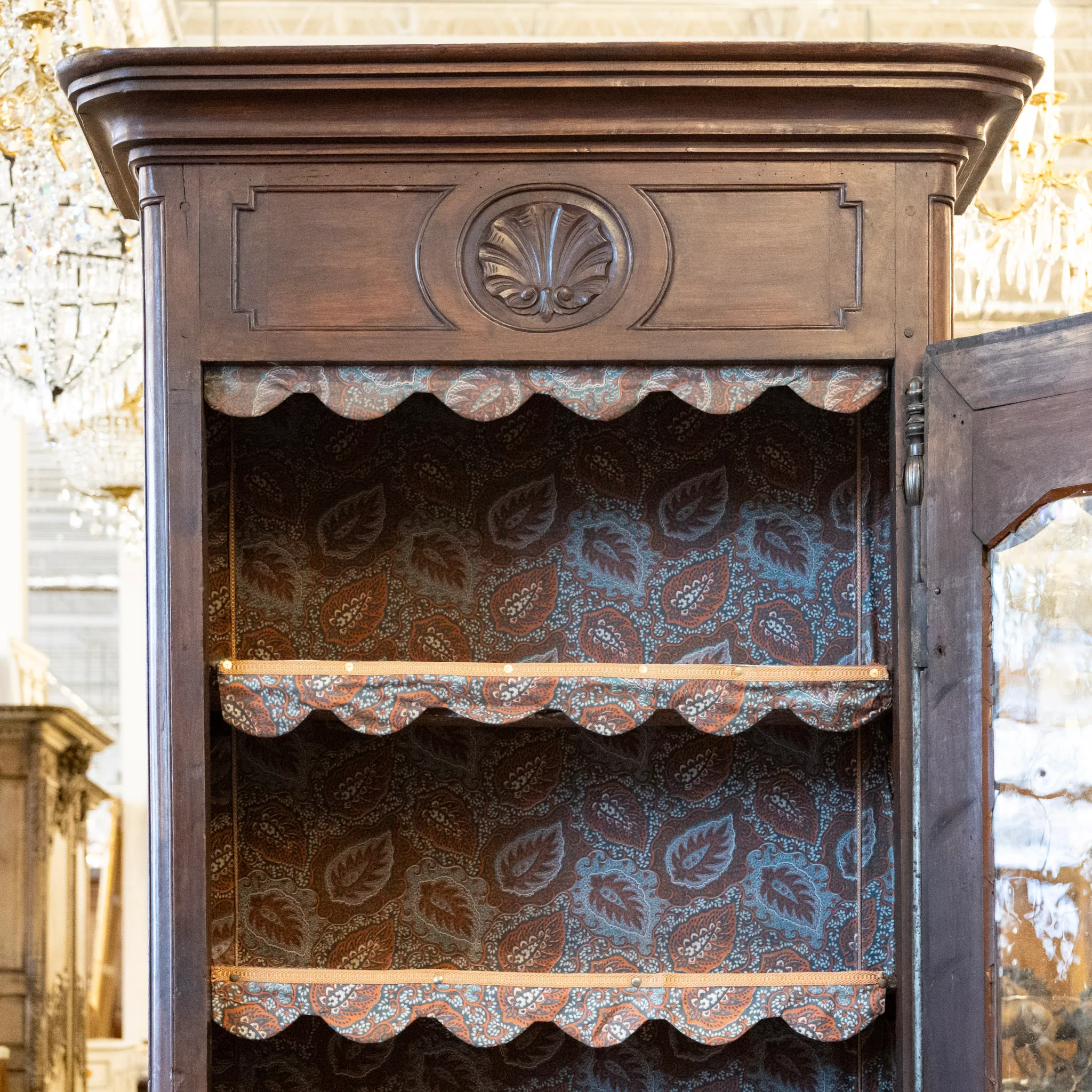 Louis XV Cabinet – Carved Shell & Glass Door with Original Upholstery - Image 7
