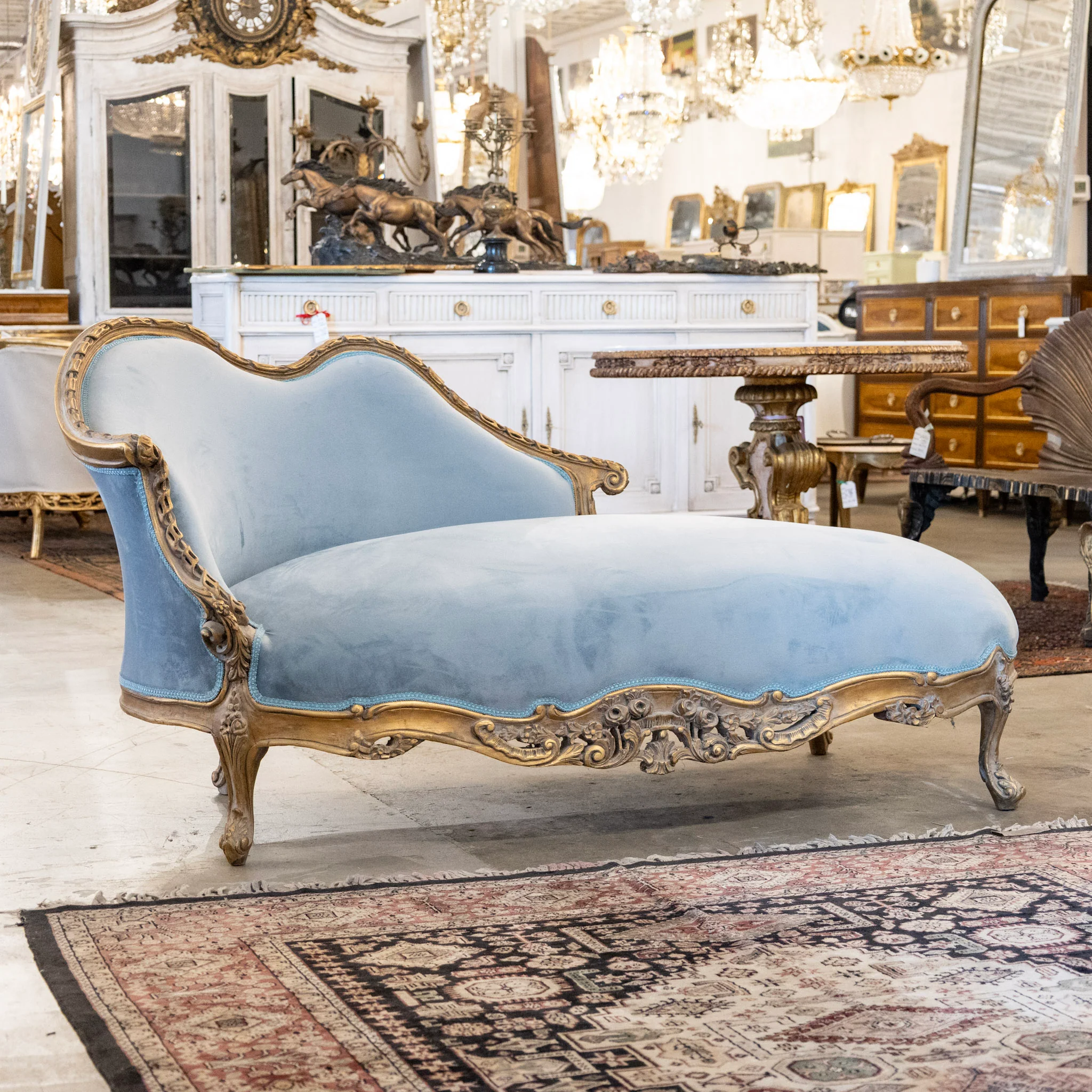 Louis XV Chaise Lounge – Gilded Carved Frame with Blue Velvet Upholstery - Image 5